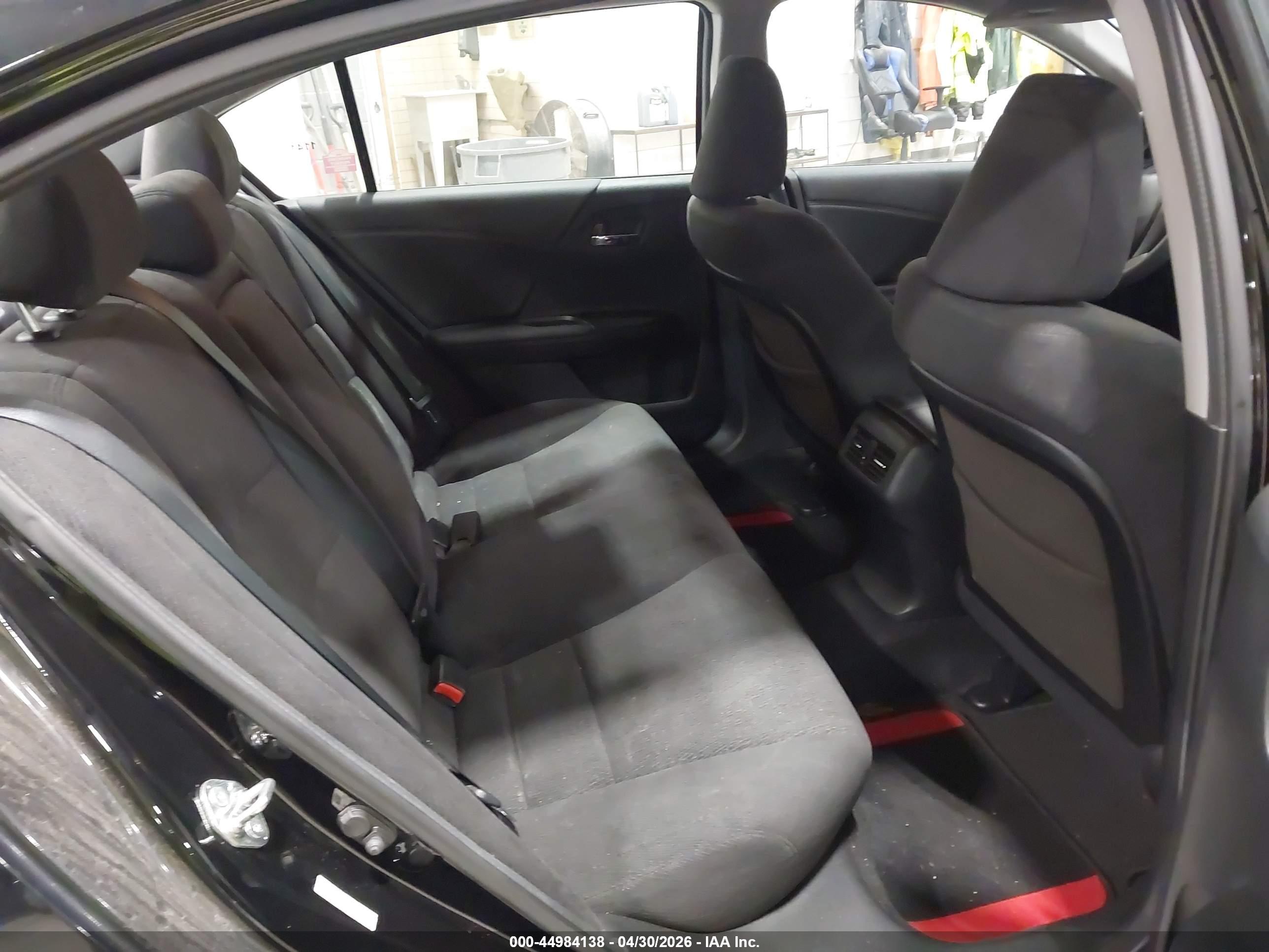 HONDA ACCORD image 8