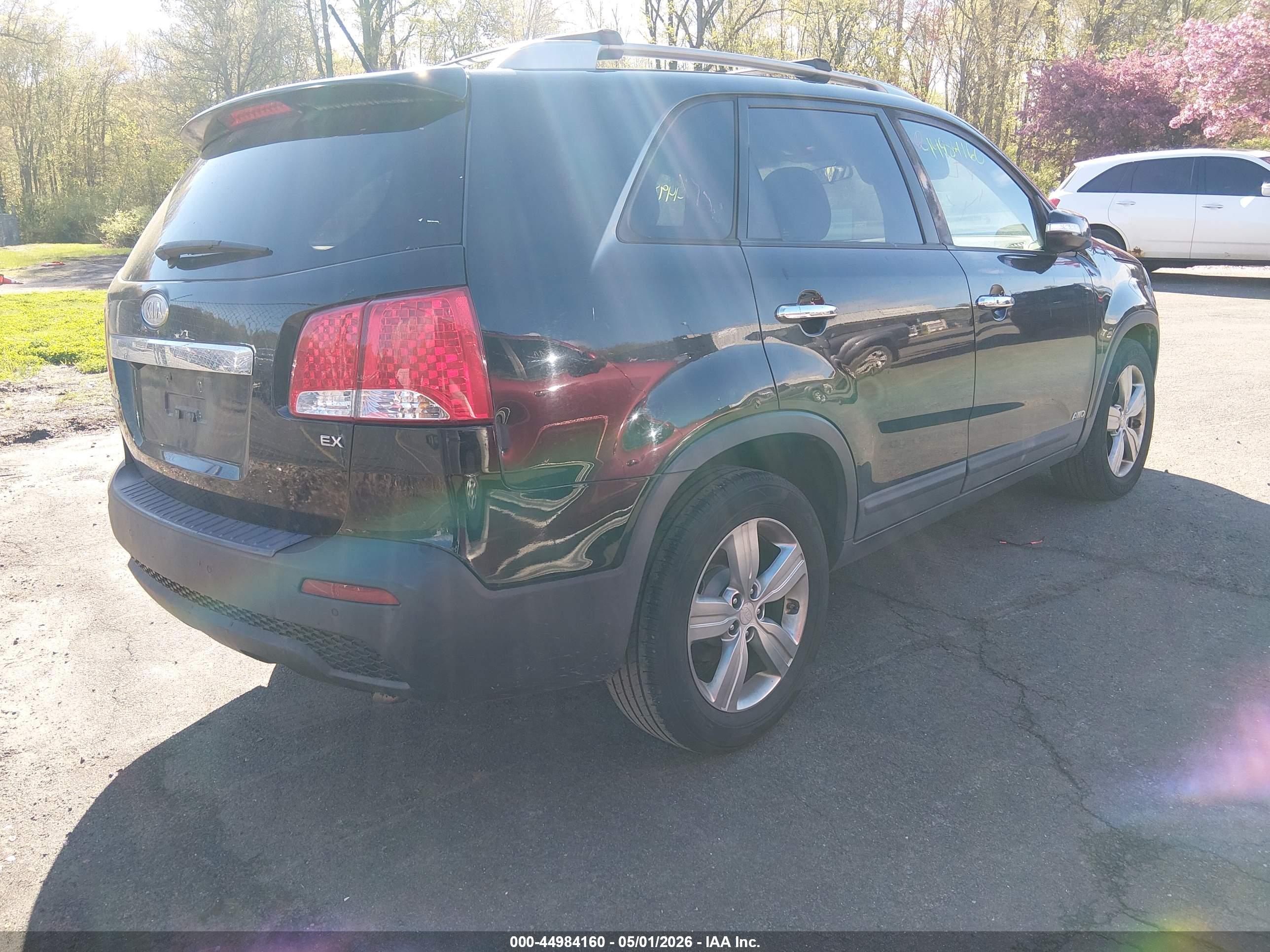 KIA SORENTO image 4