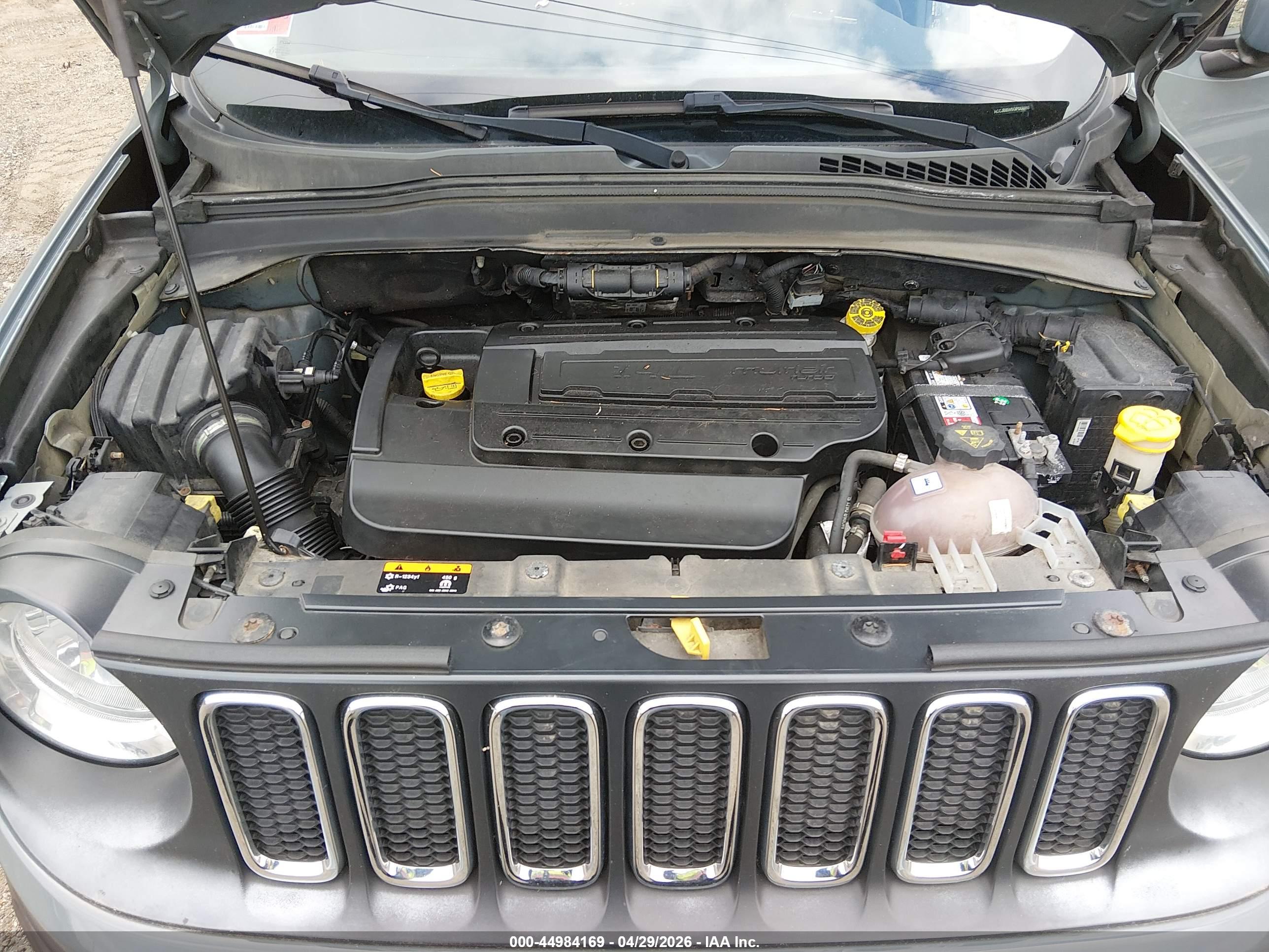 JEEP RENEGADE image 10