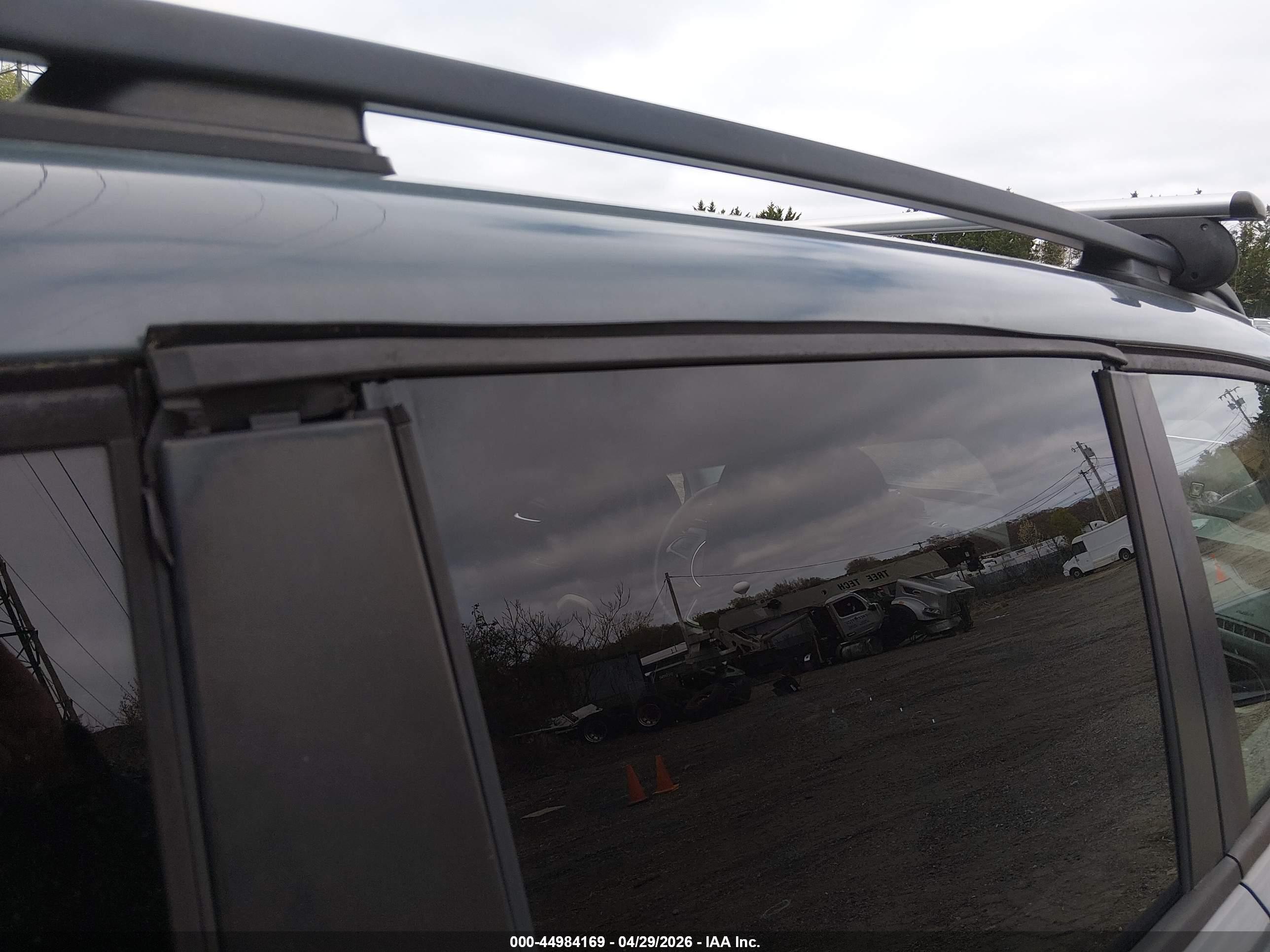 JEEP RENEGADE image 6
