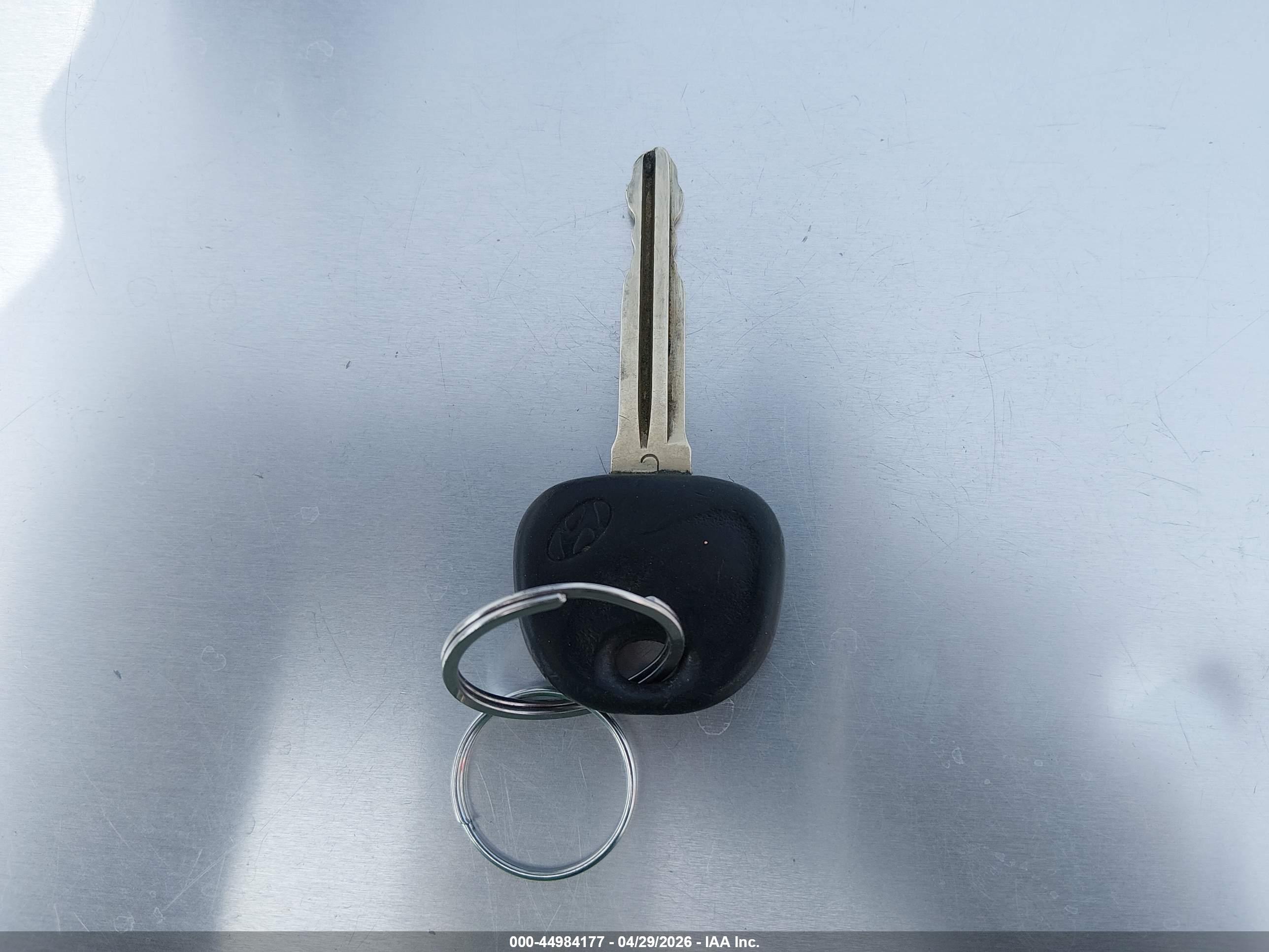HYUNDAI ELANTRA image 11