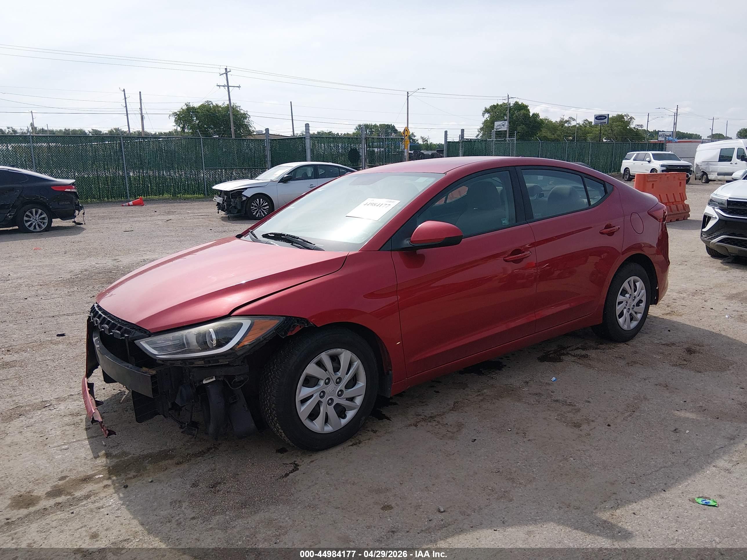 HYUNDAI ELANTRA image 2