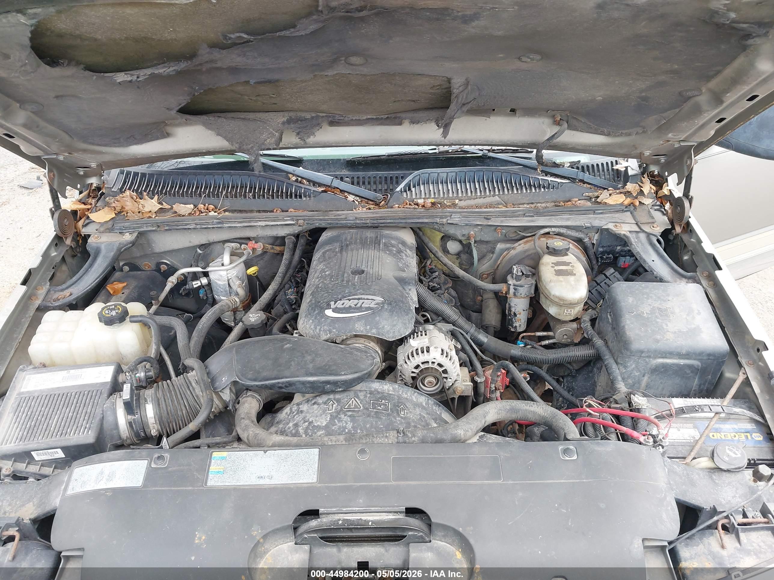 CHEVROLET SILVERADO image 10