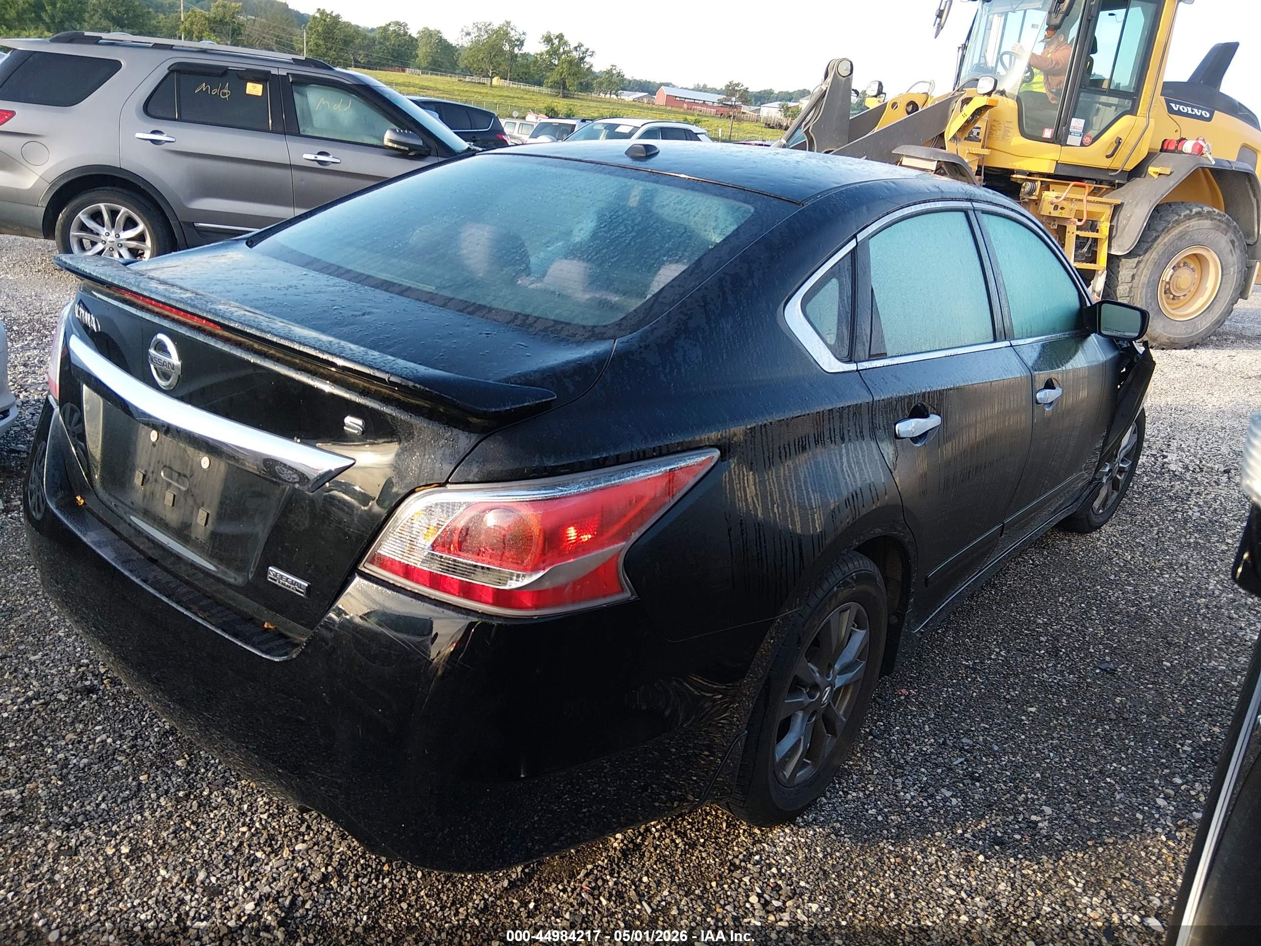 NISSAN ALTIMA image 4
