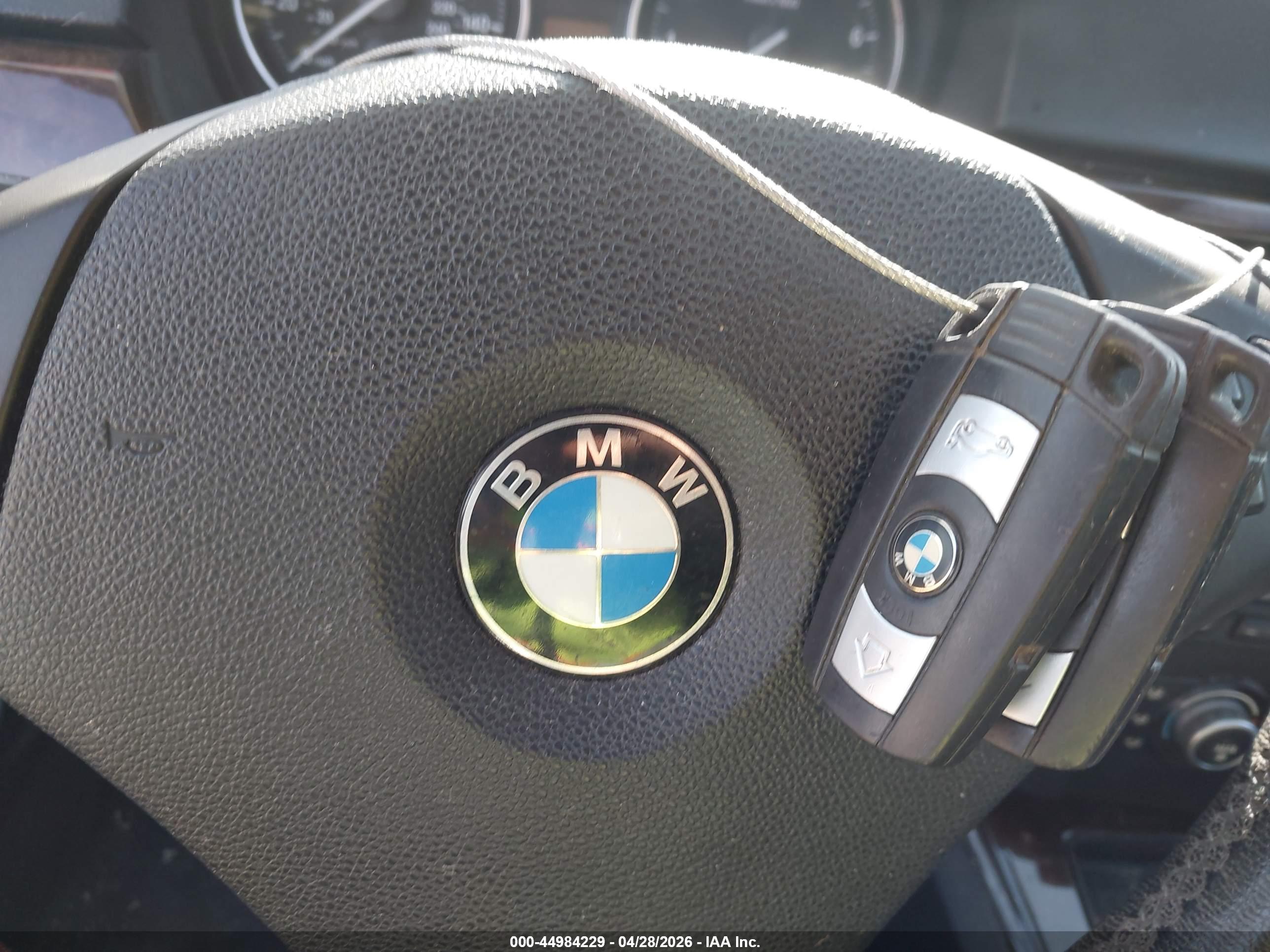 BMW 328I image 11