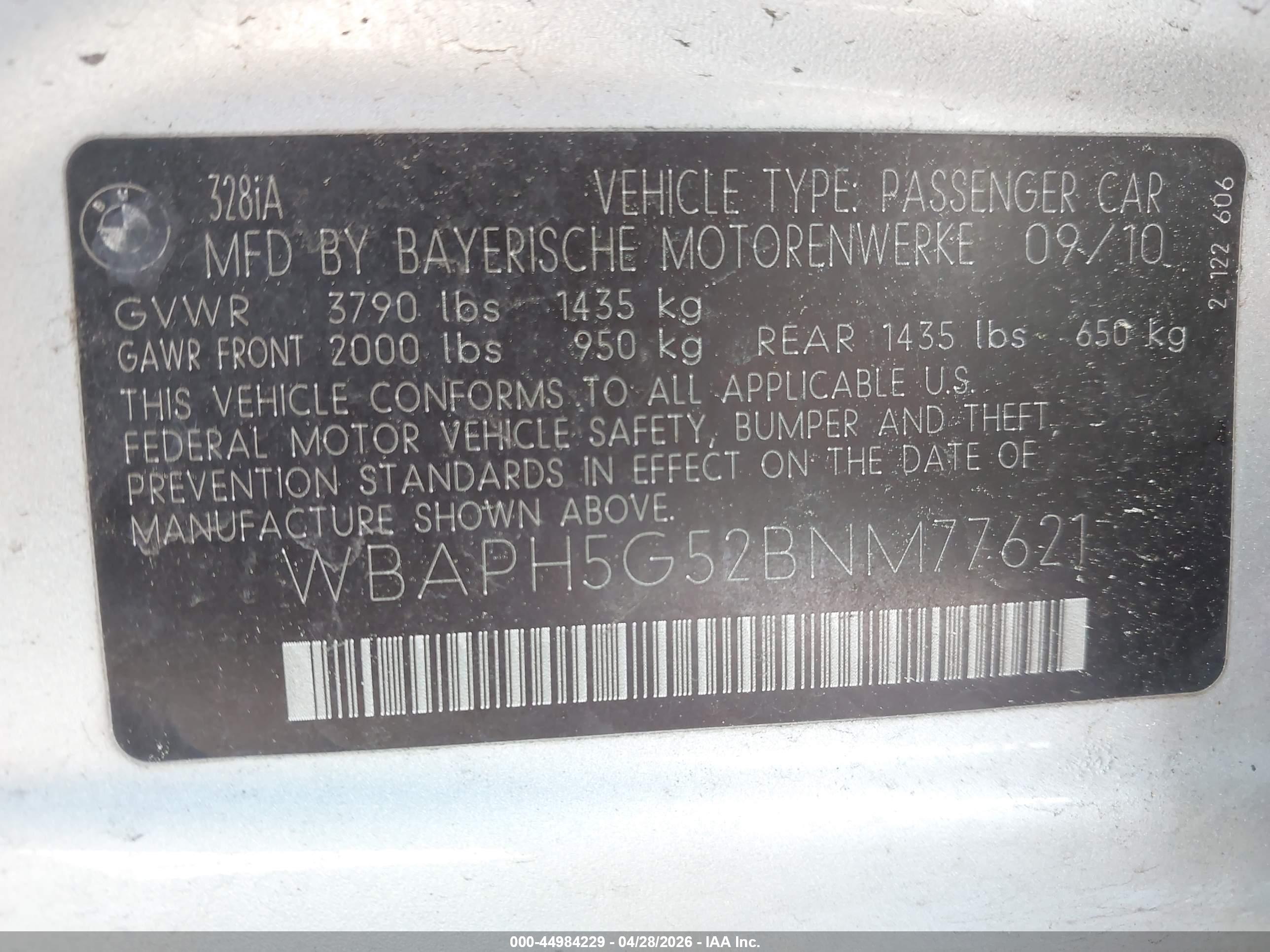 BMW 328I image 9