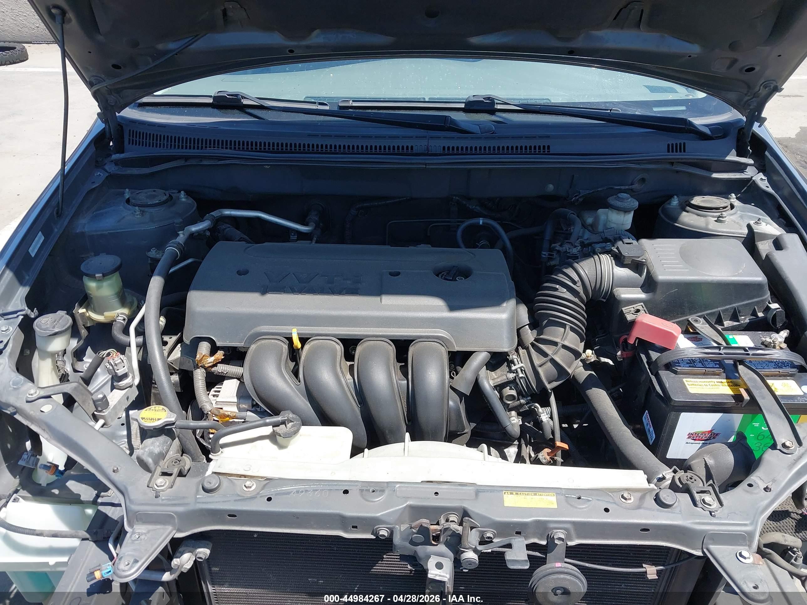 TOYOTA COROLLA image 10