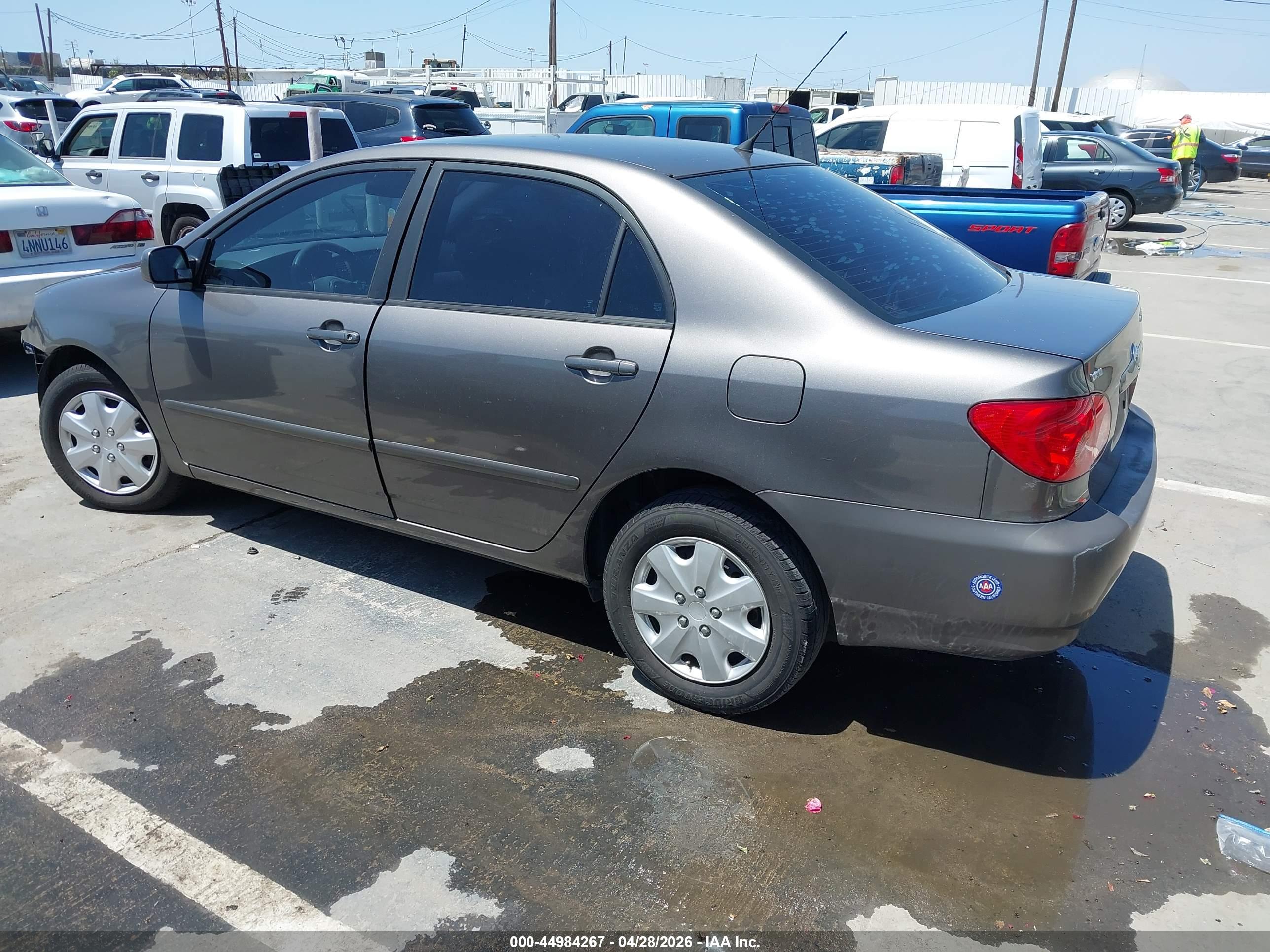 TOYOTA COROLLA image 3