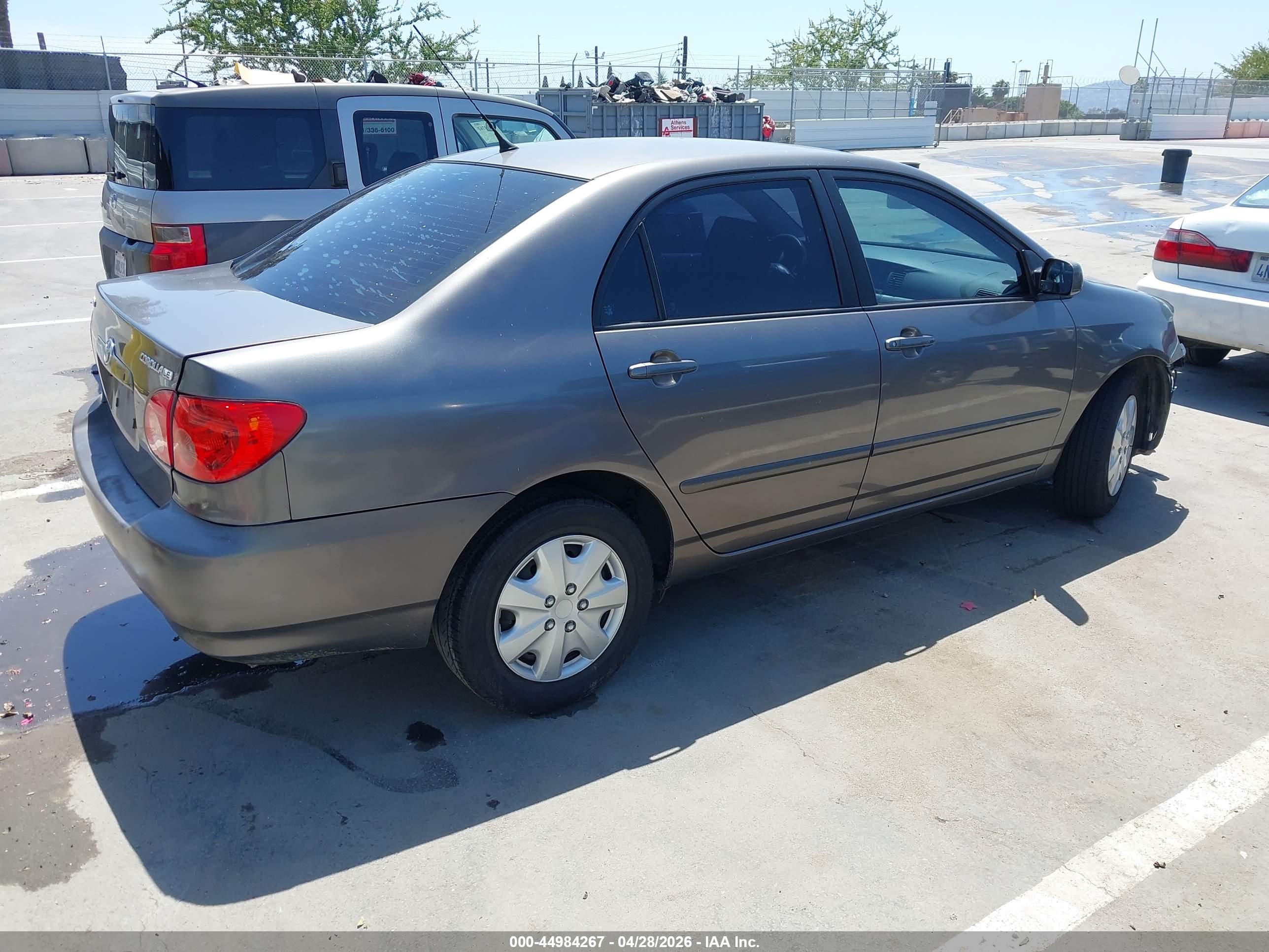TOYOTA COROLLA image 4