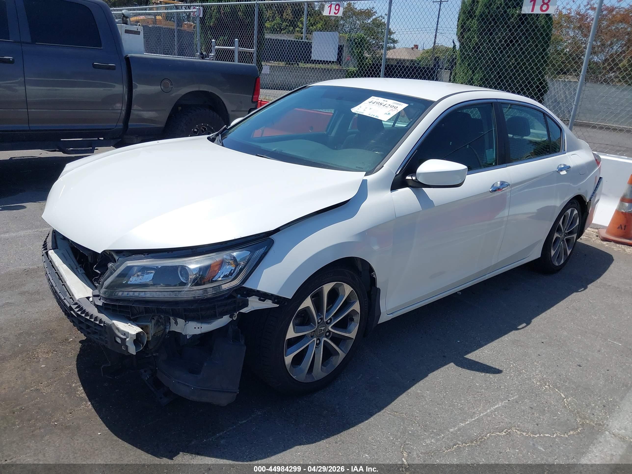 HONDA ACCORD image 2