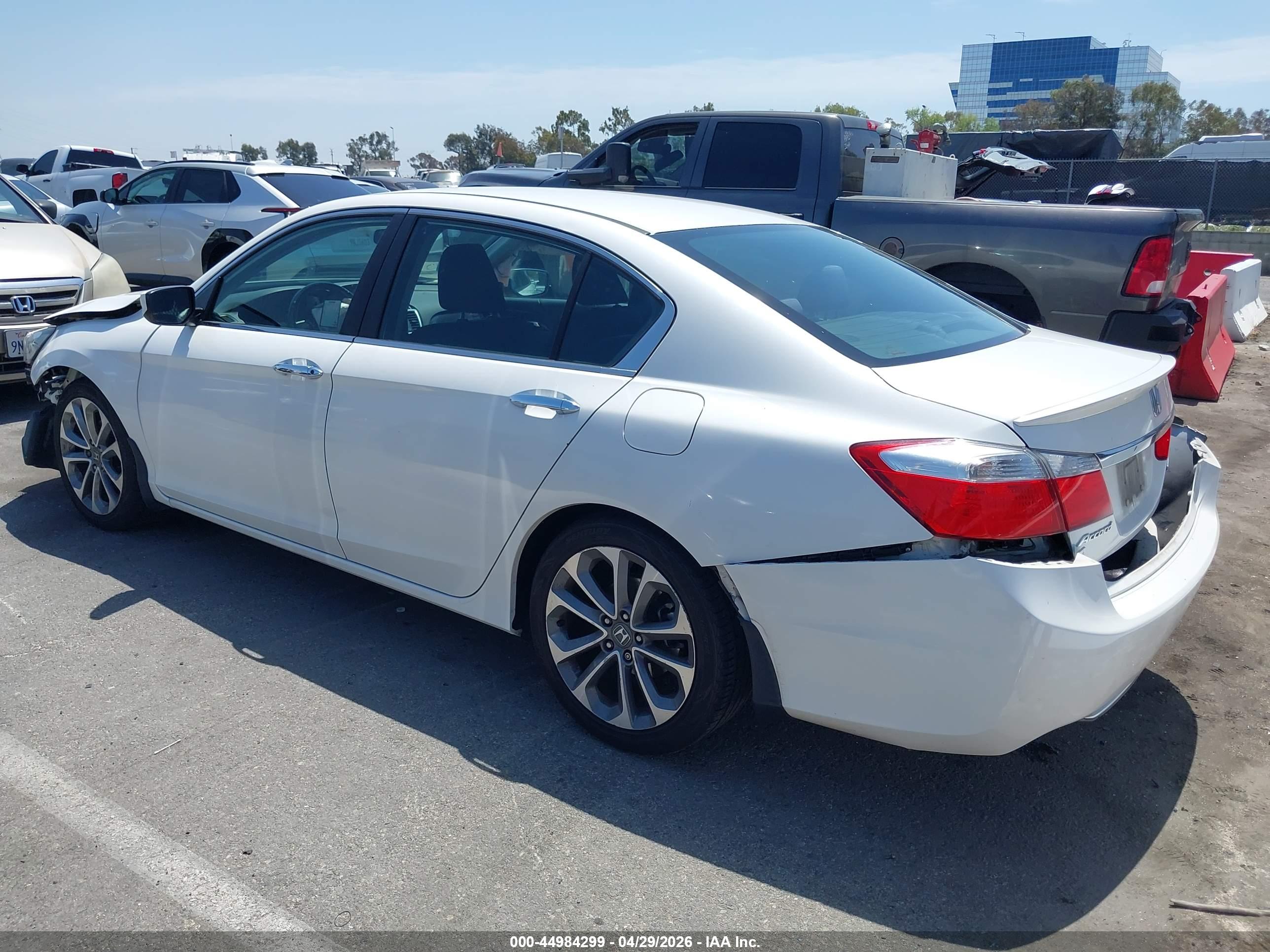 HONDA ACCORD image 3