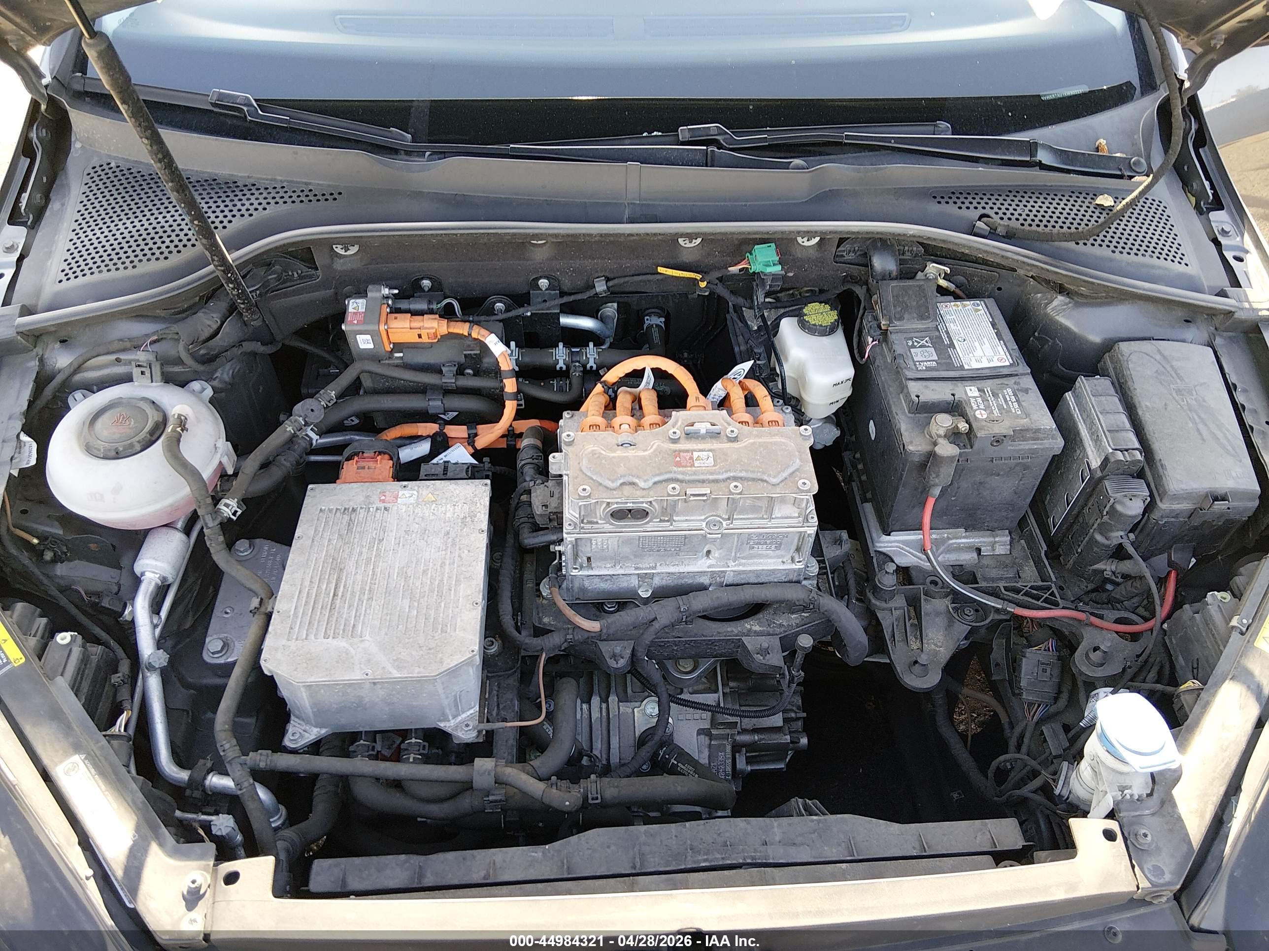 VOLKSWAGEN E-GOLF image 10