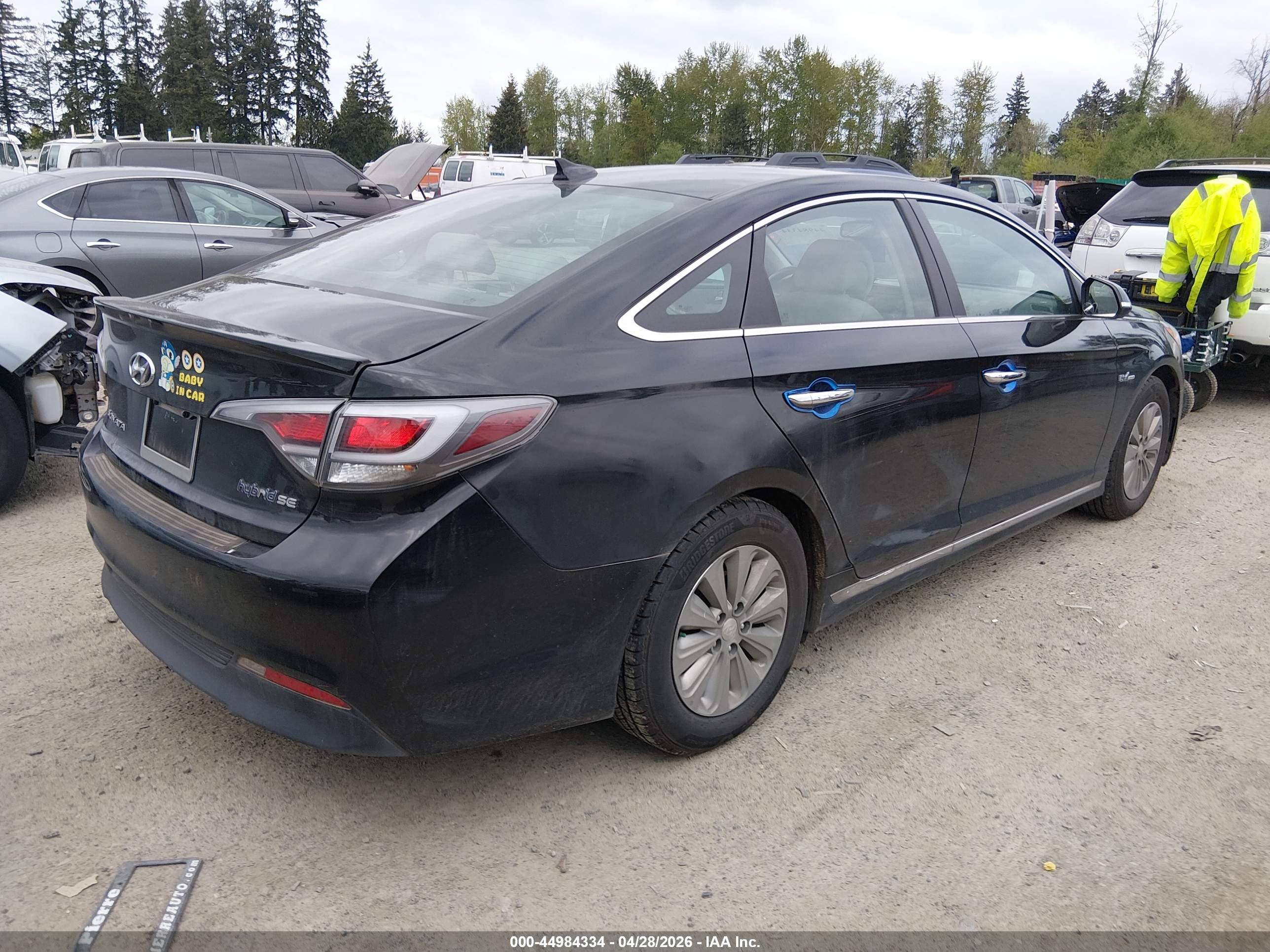 HYUNDAI SONATA image 4