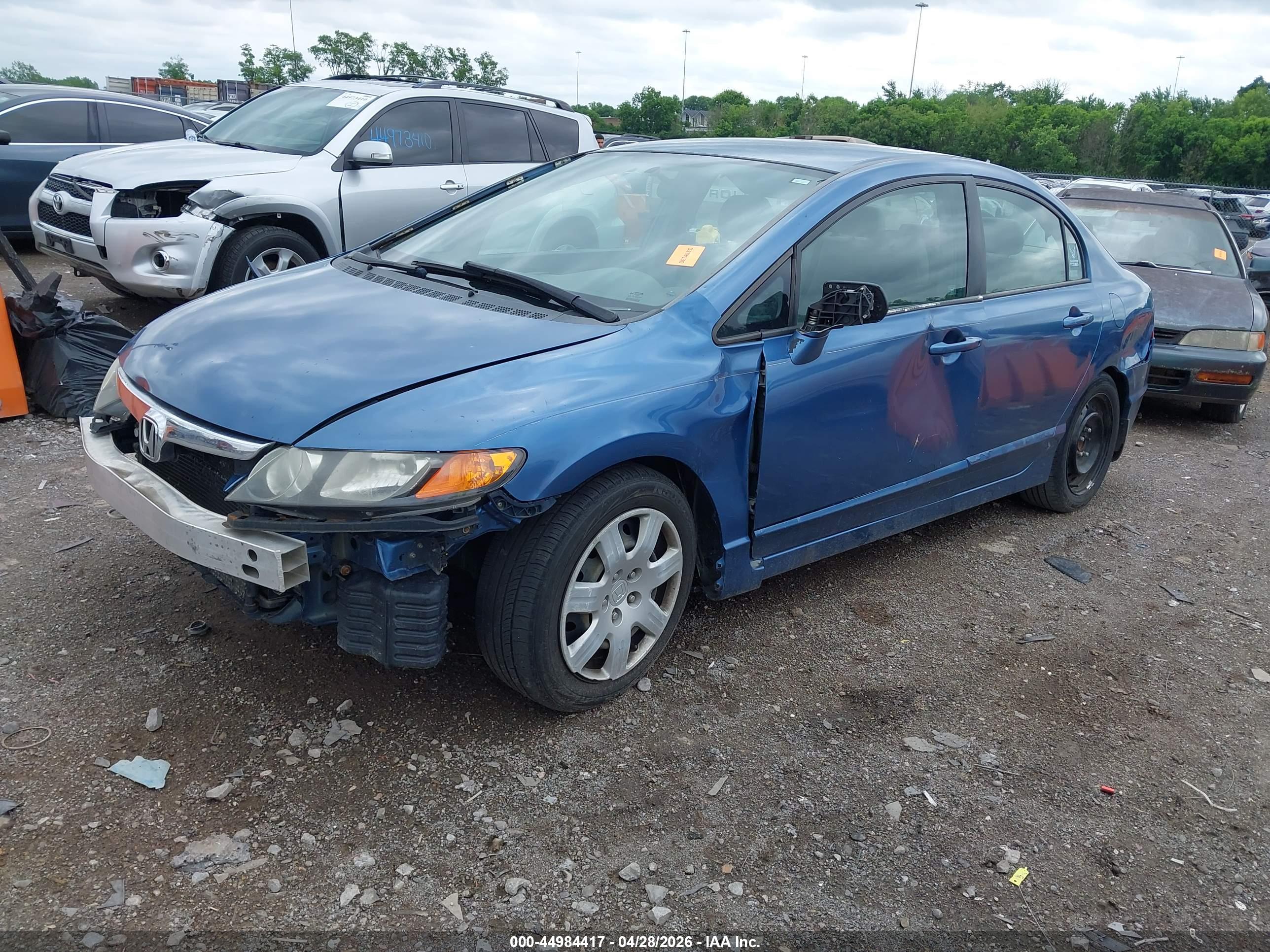 HONDA CIVIC image 2
