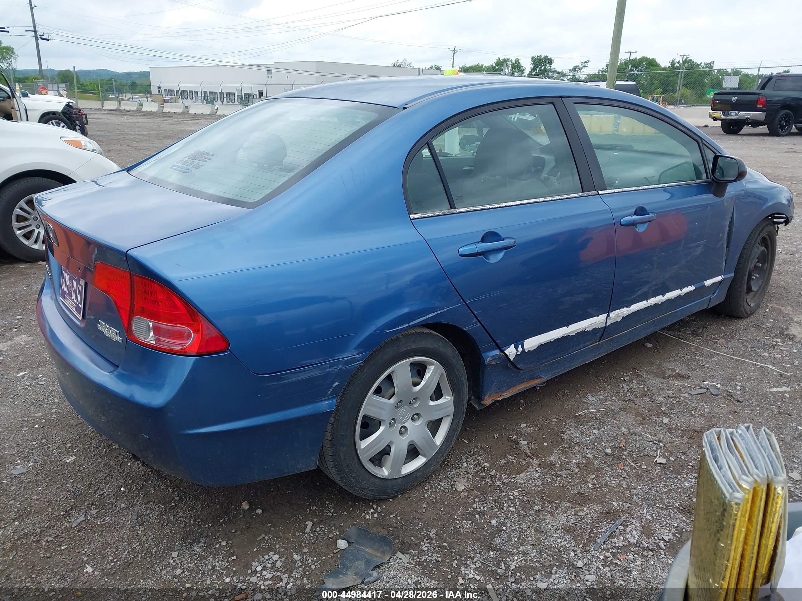 HONDA CIVIC image 4