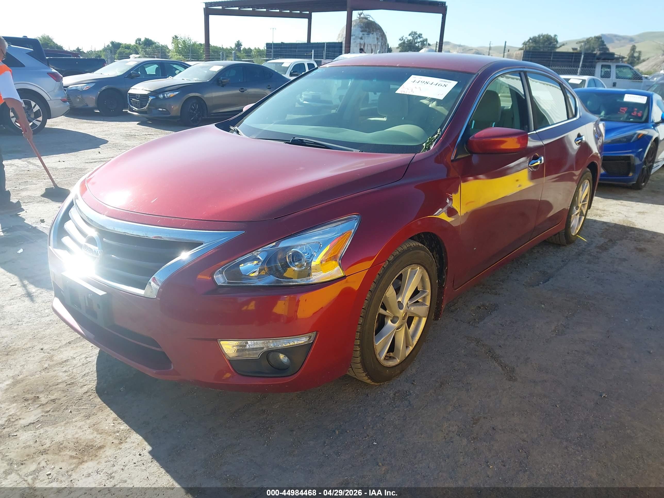 NISSAN ALTIMA image 2