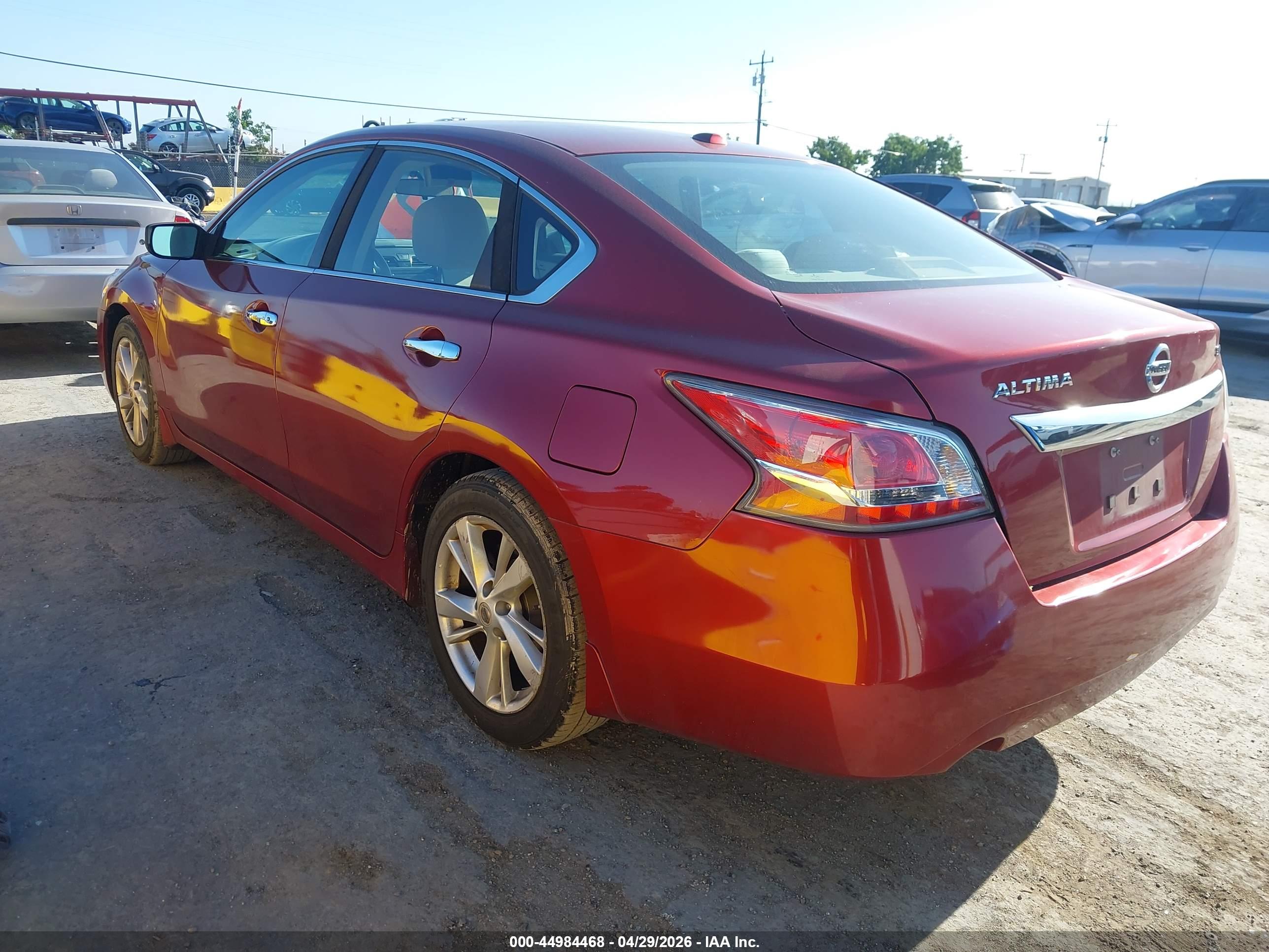 NISSAN ALTIMA image 3