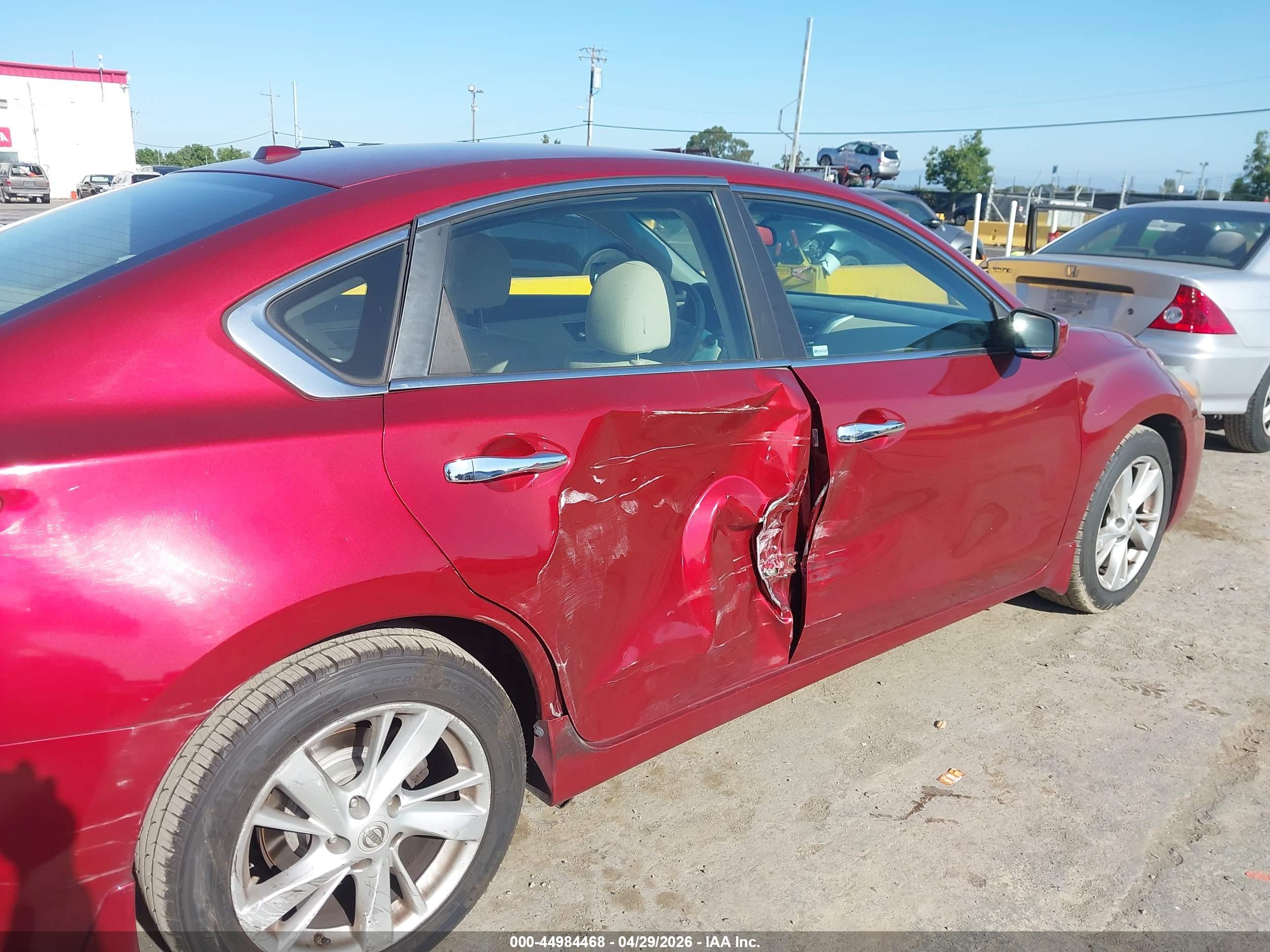 NISSAN ALTIMA image 6