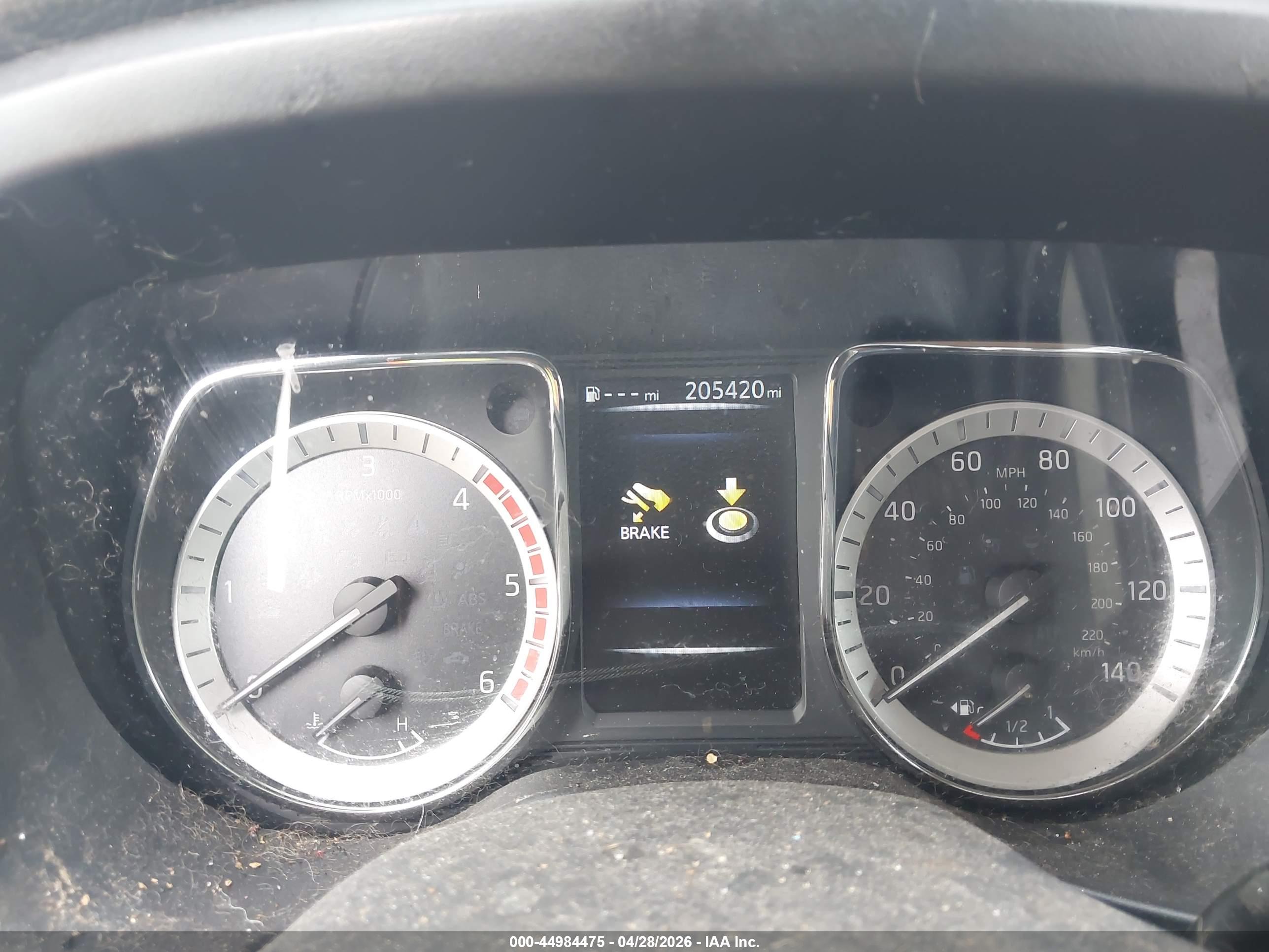 NISSAN TITAN image 7