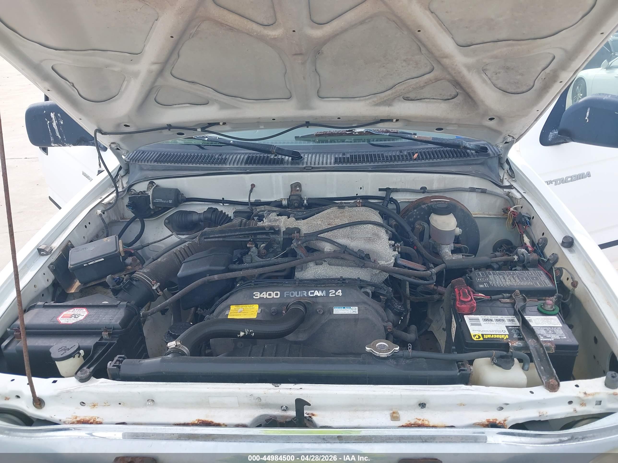 TOYOTA TACOMA image 10
