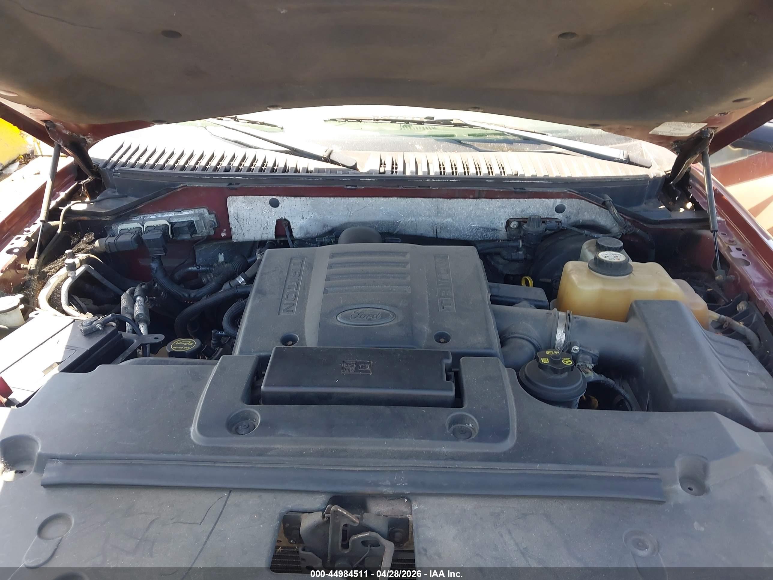 FORD EXPEDITION image 10