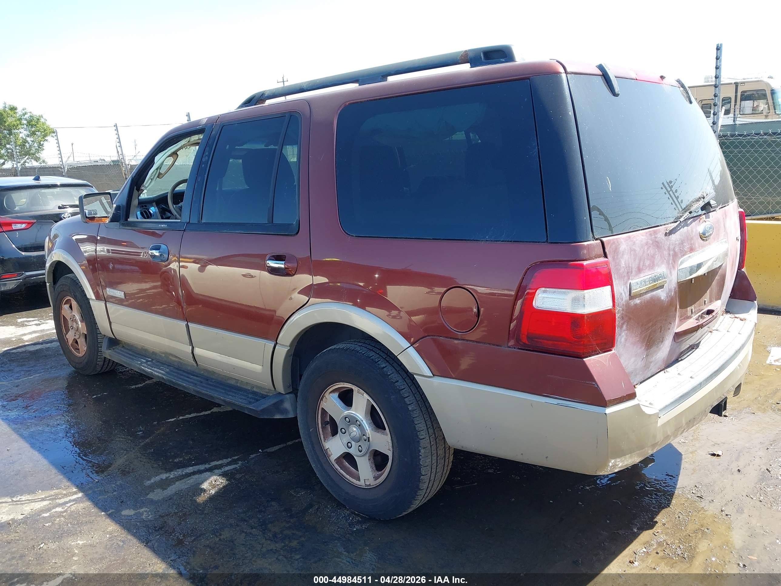 FORD EXPEDITION image 3