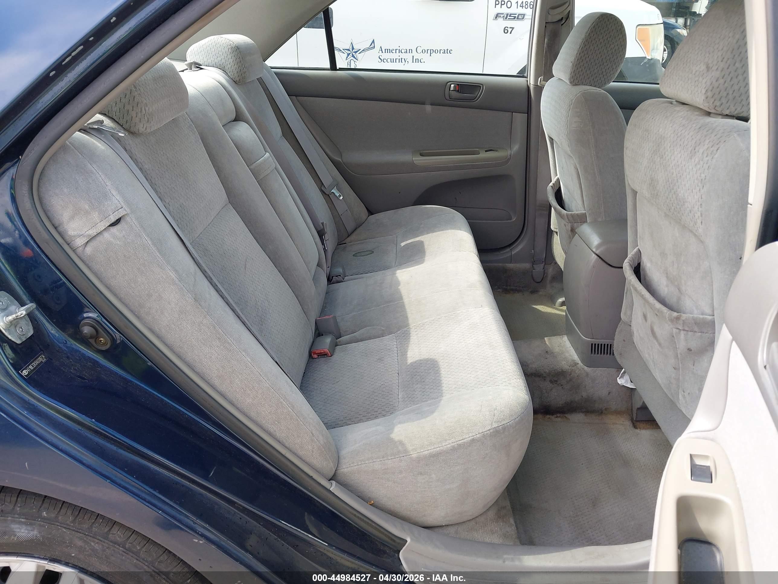 TOYOTA CAMRY image 8
