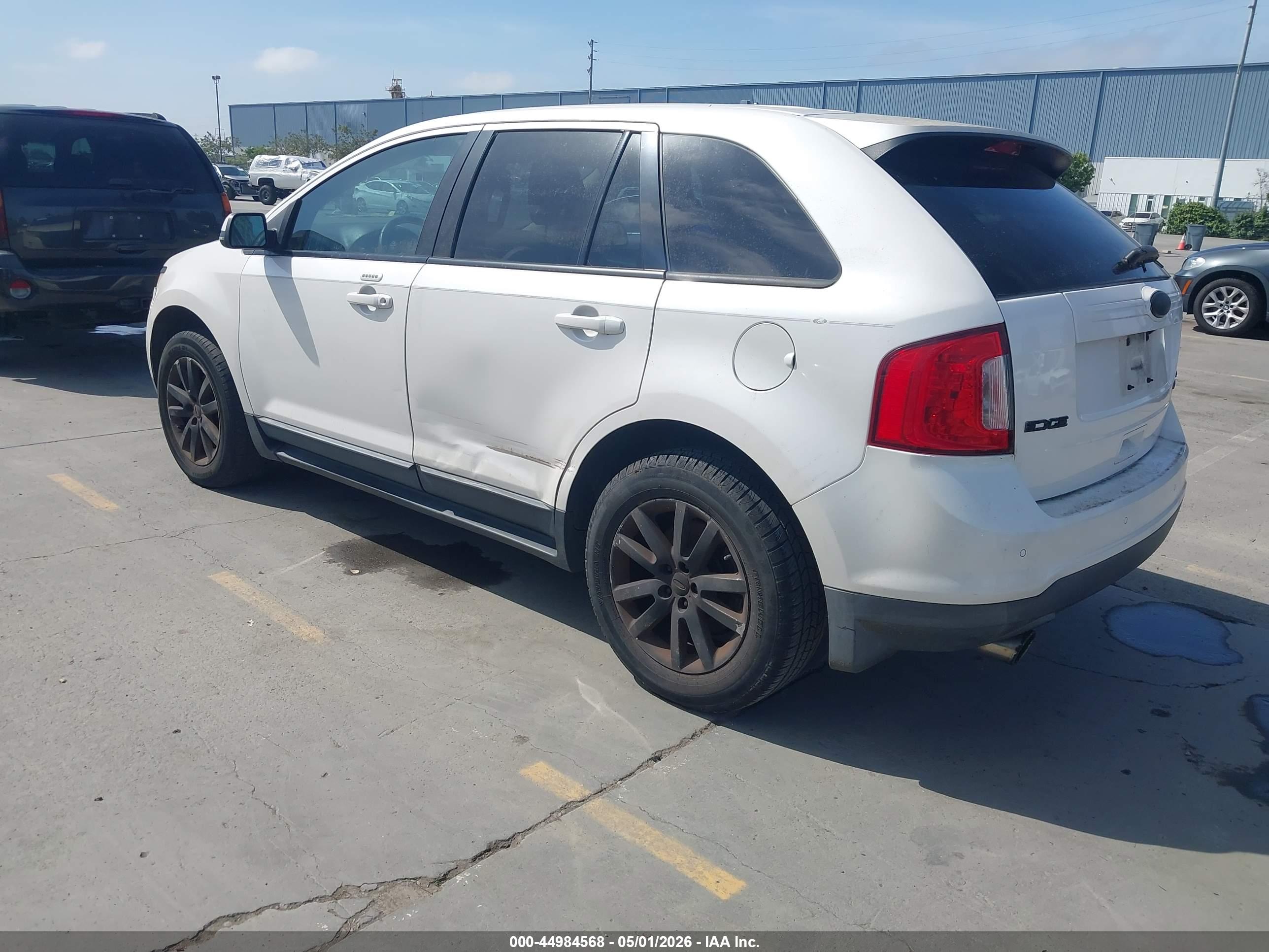FORD EDGE image 3
