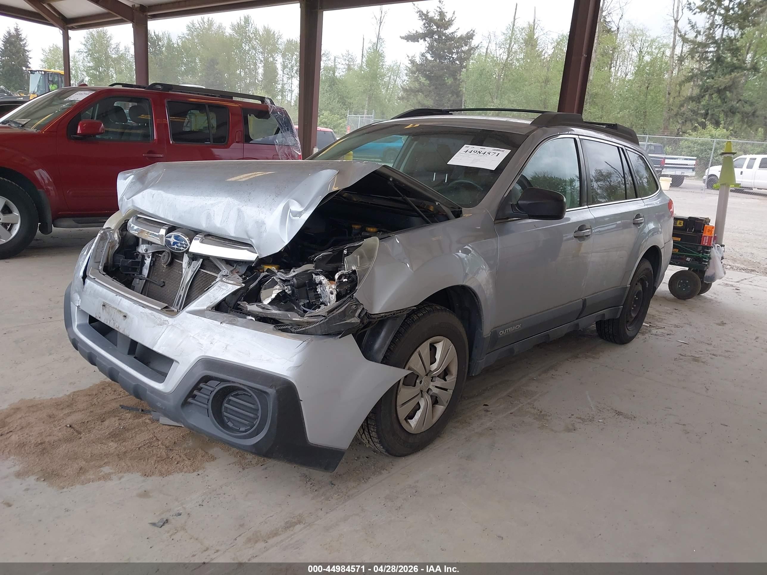 SUBARU OUTBACK image 2
