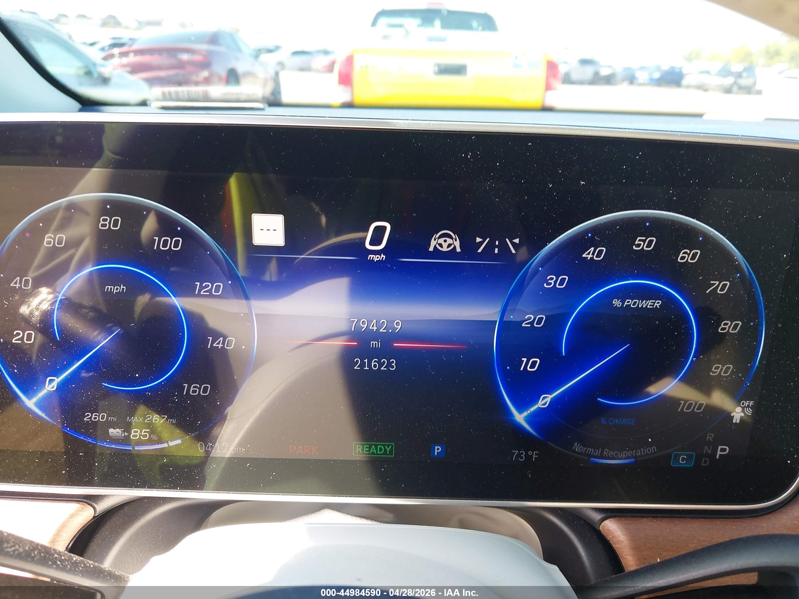 MERCEDES-BENZ EQE image 7