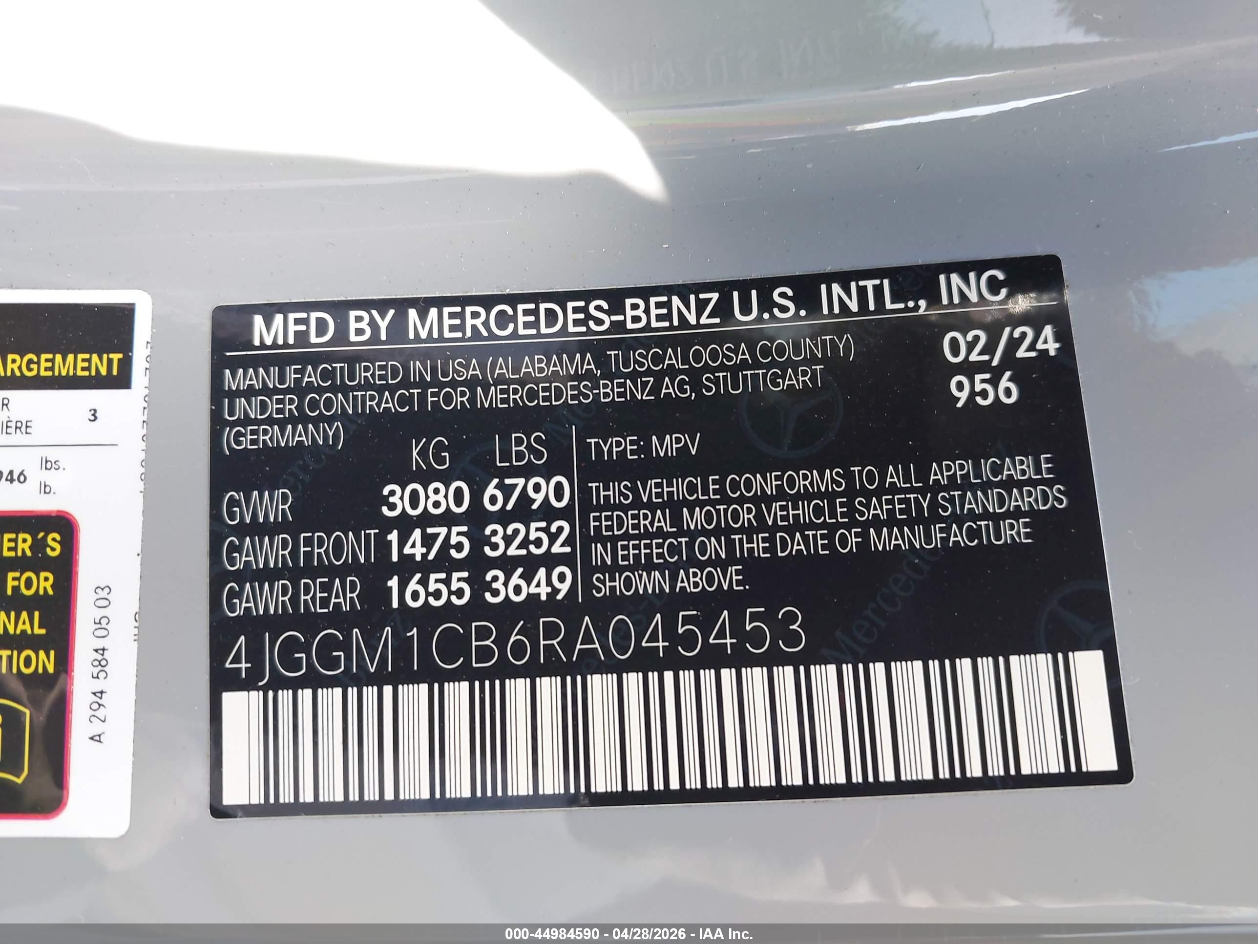 MERCEDES-BENZ EQE image 9