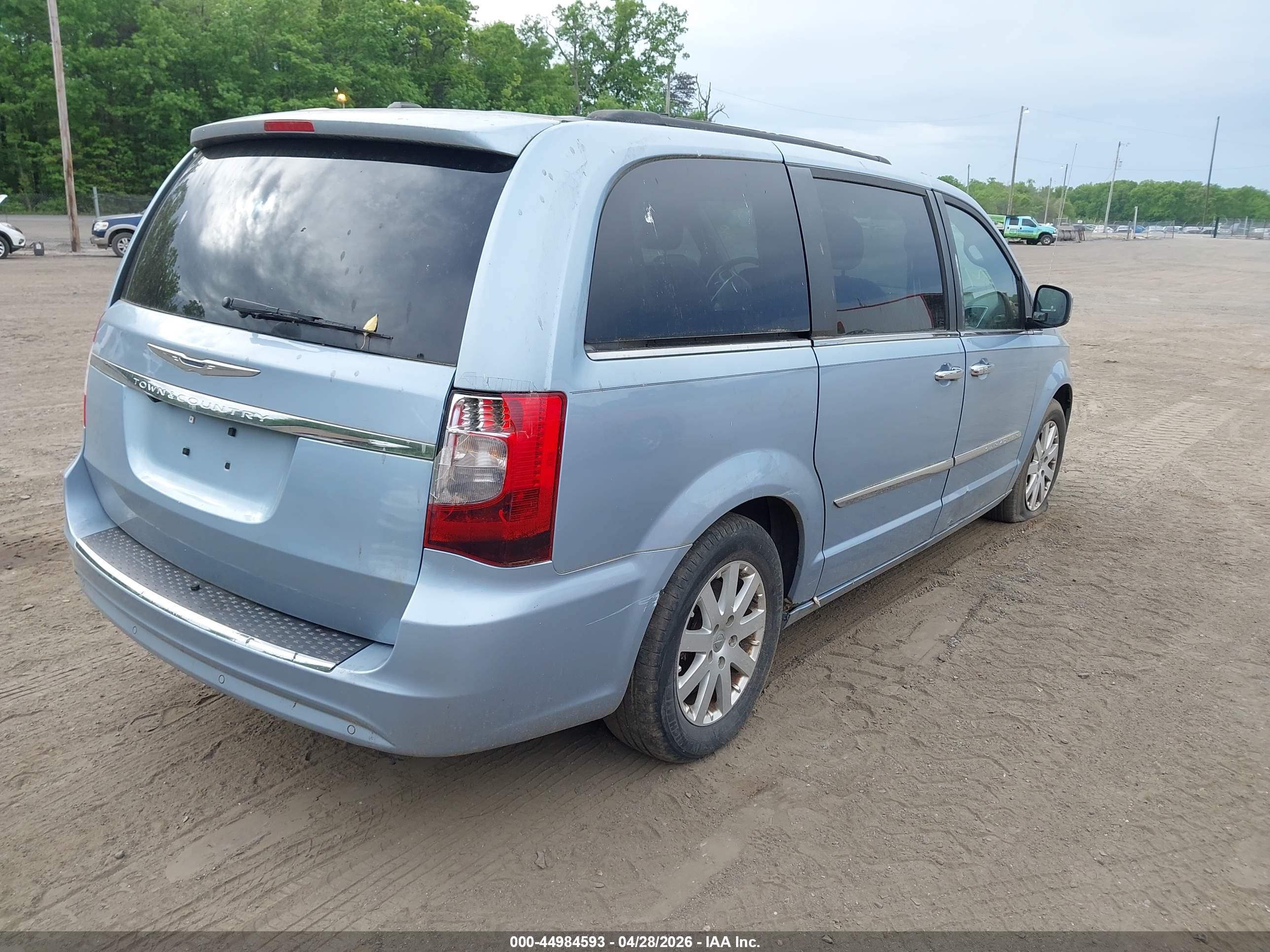 CHRYSLER TOWN image 4