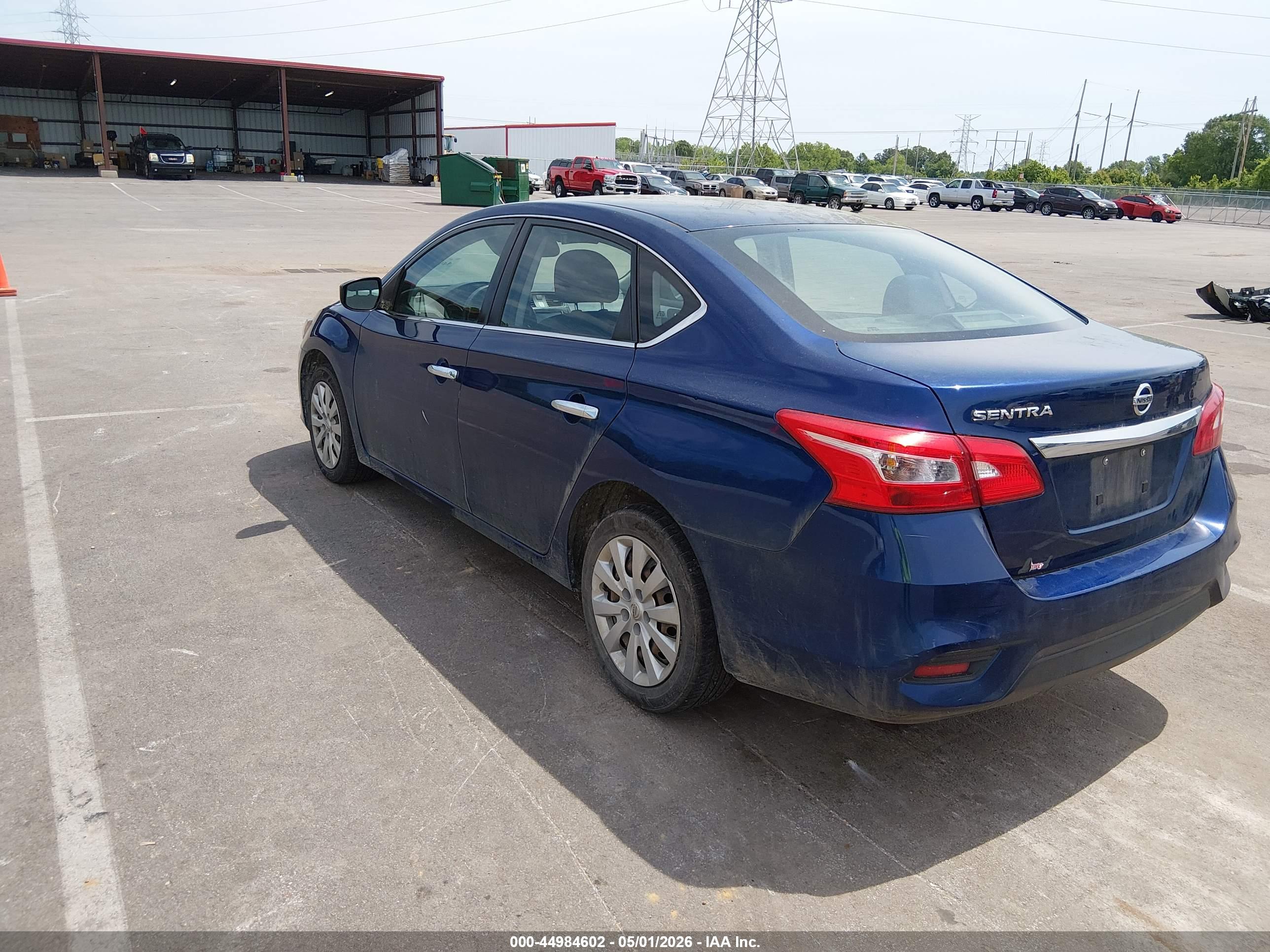NISSAN SENTRA image 3