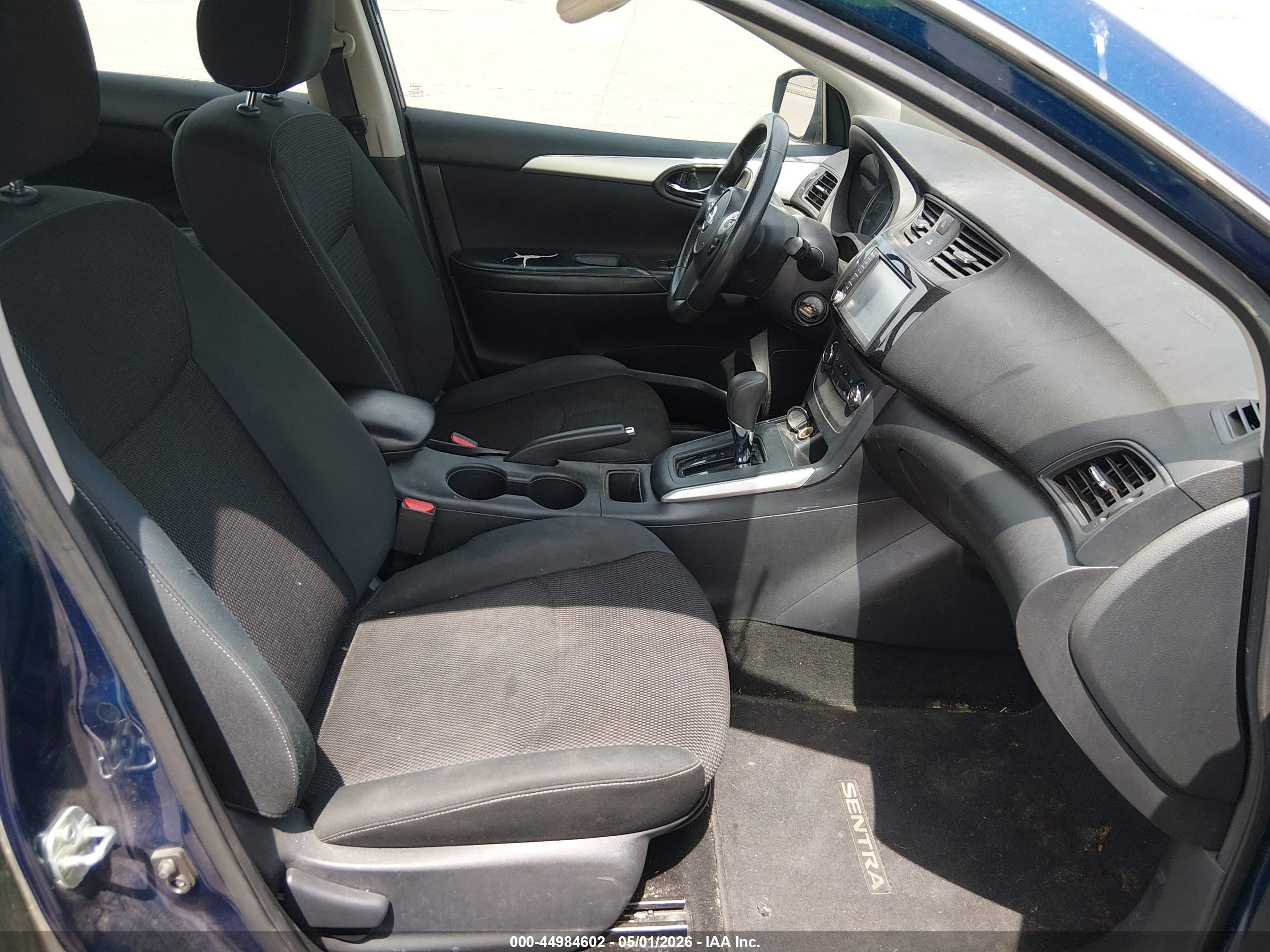 NISSAN SENTRA image 5
