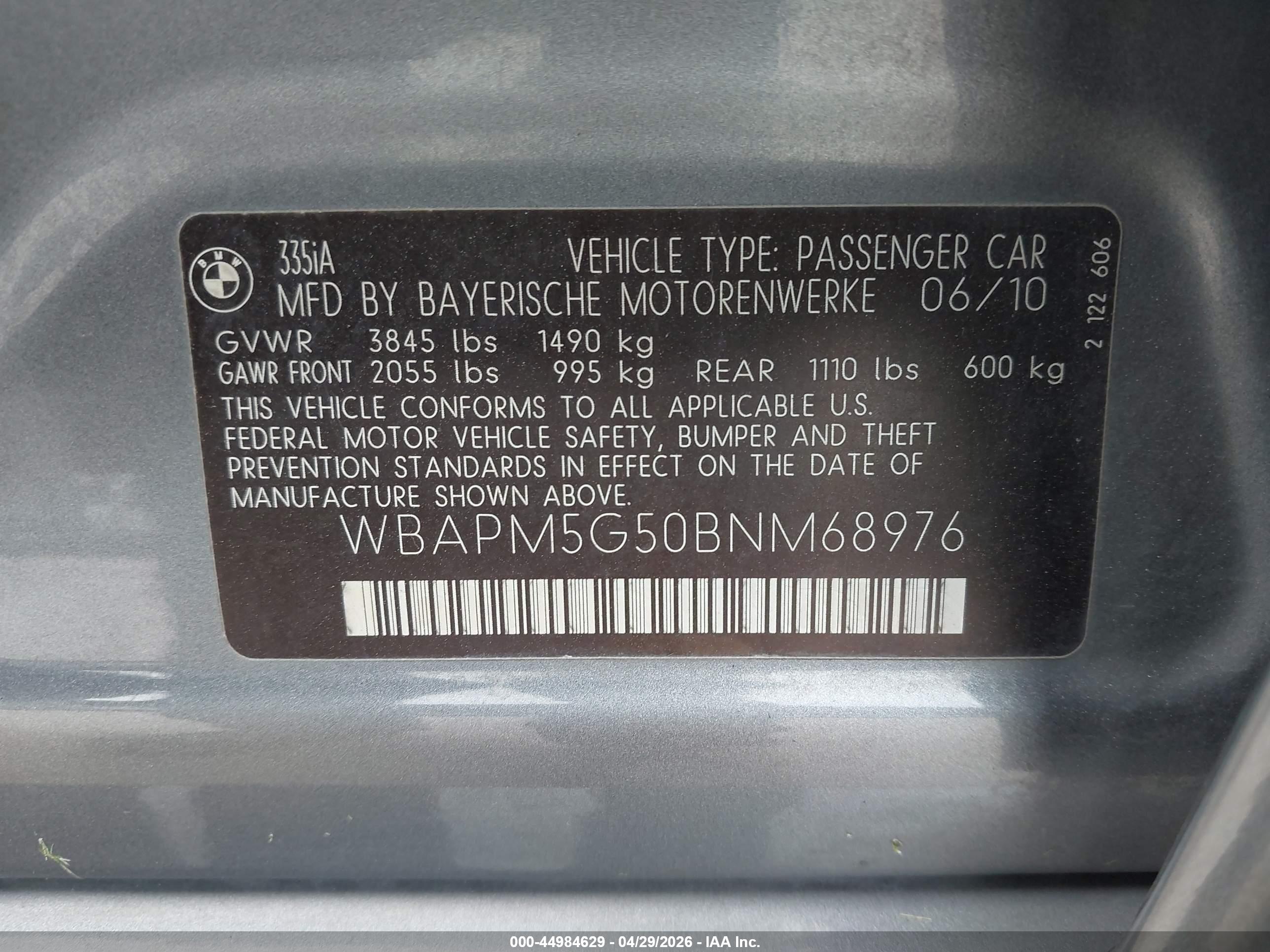 BMW 335I image 9