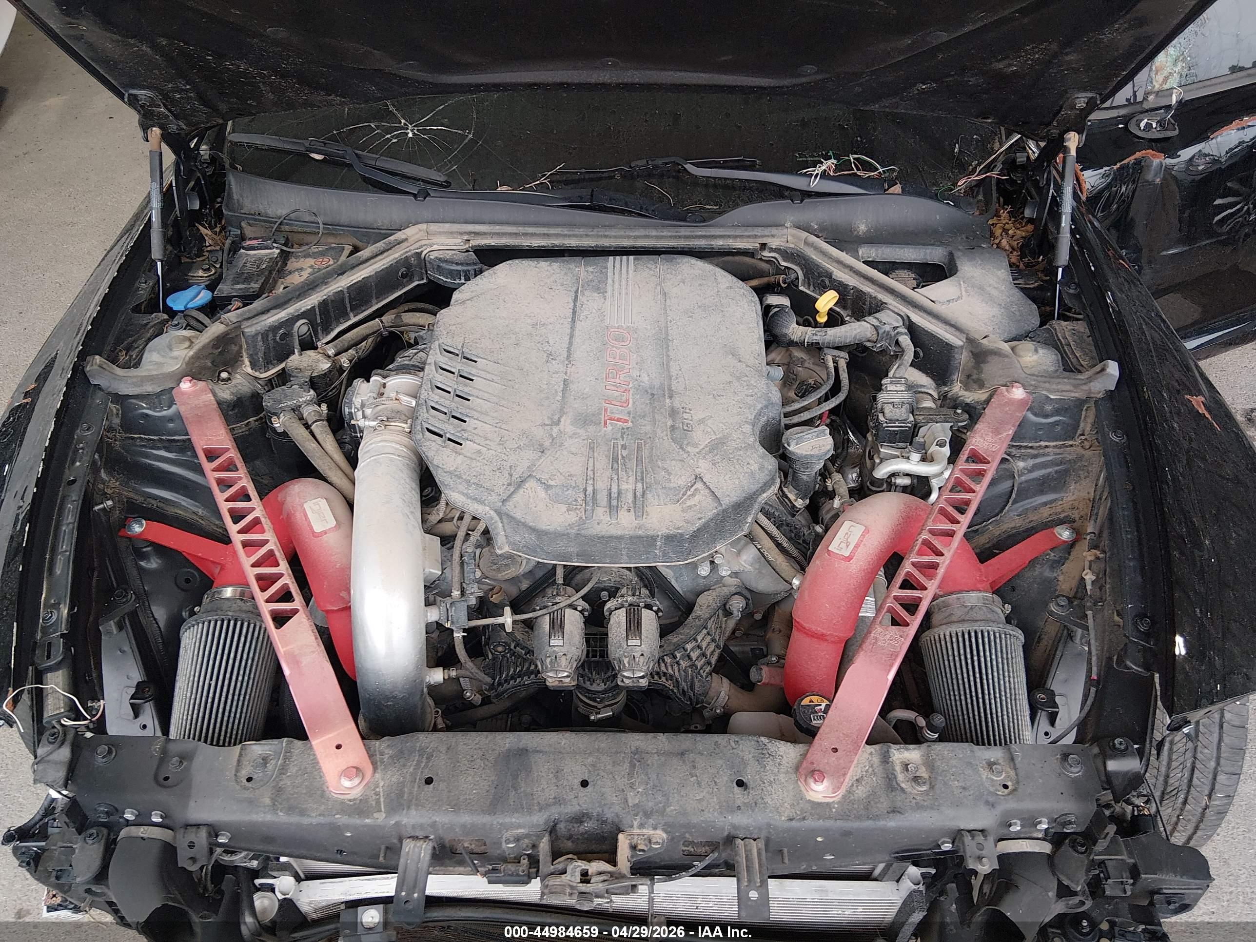 KIA STINGER image 10