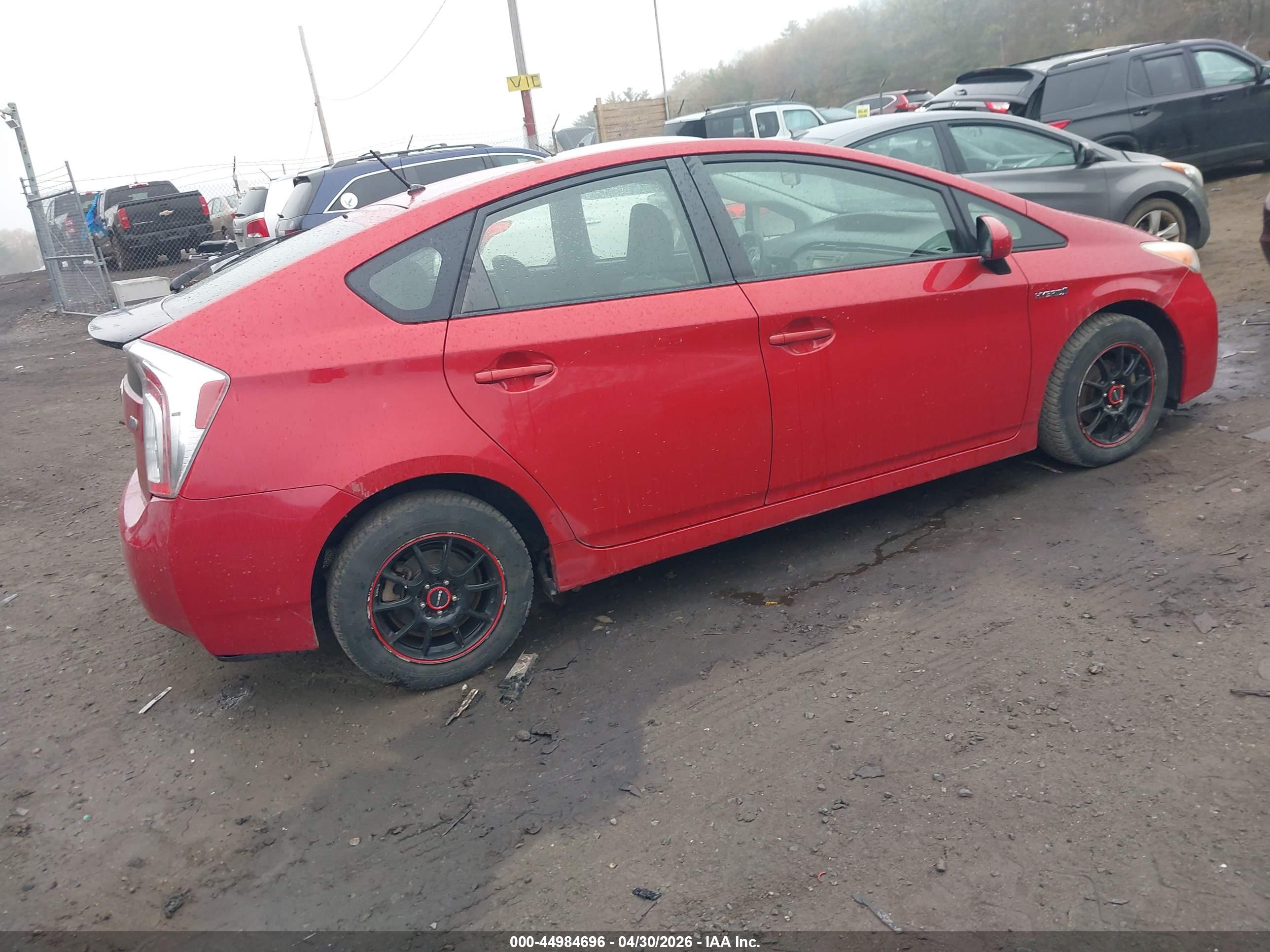 TOYOTA PRIUS image 4