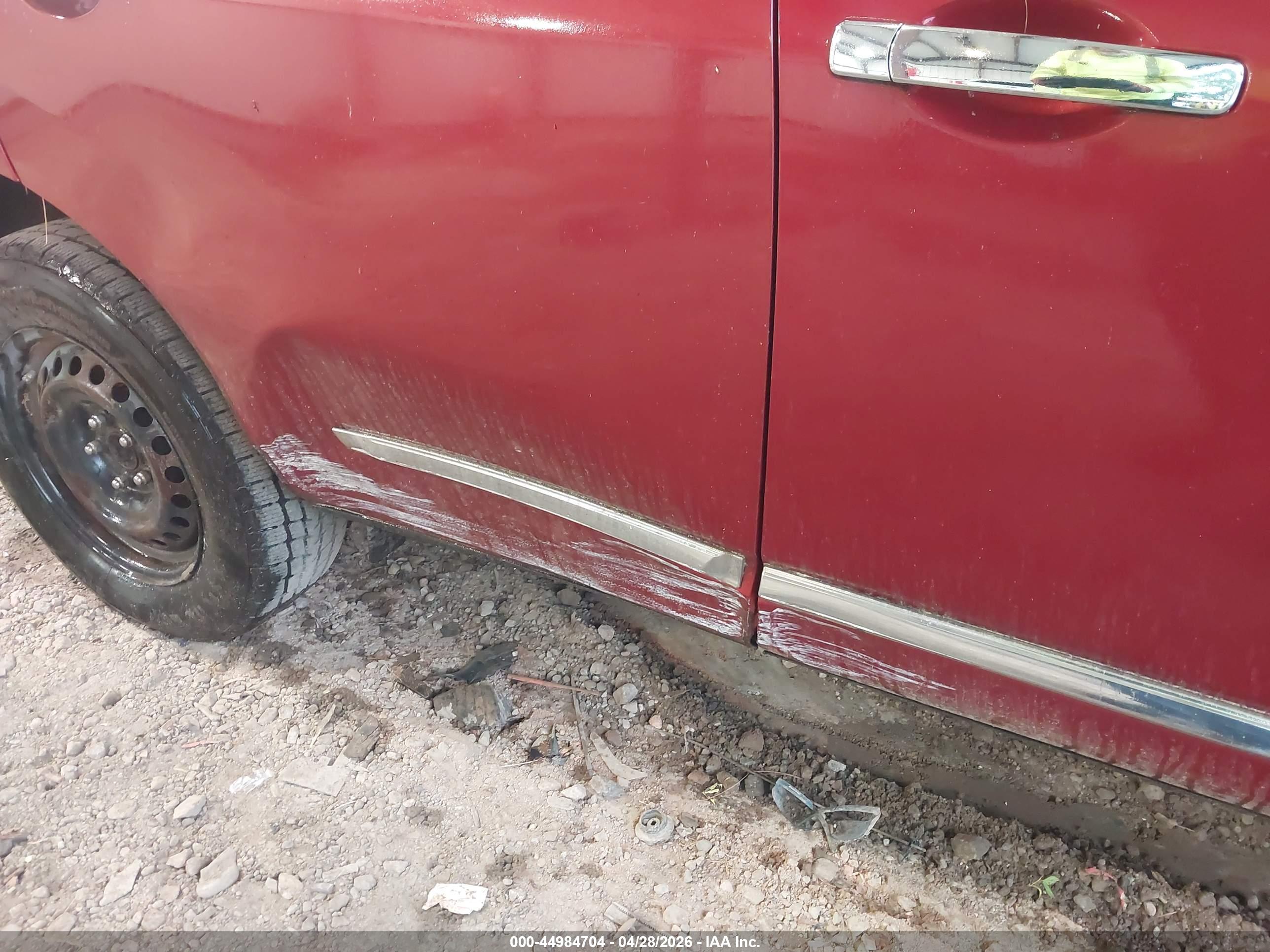 NISSAN ROGUE image 6