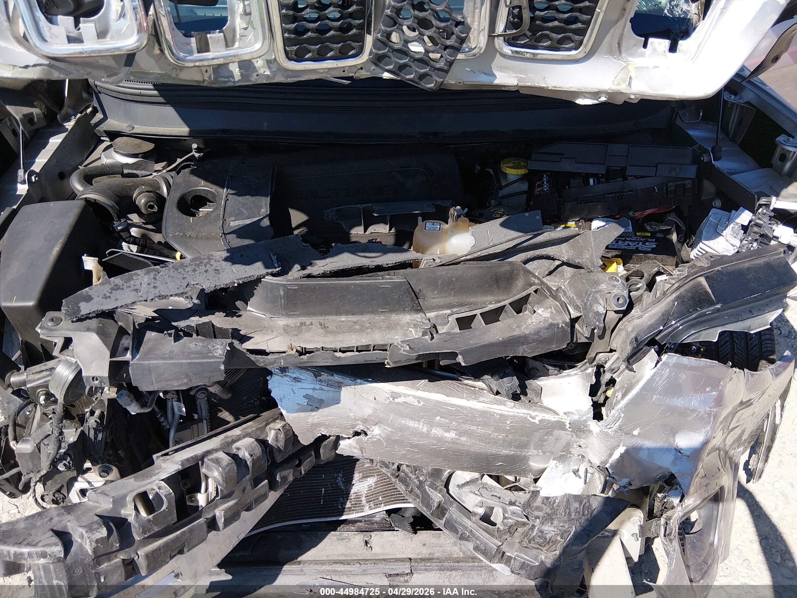 JEEP CHEROKEE image 10