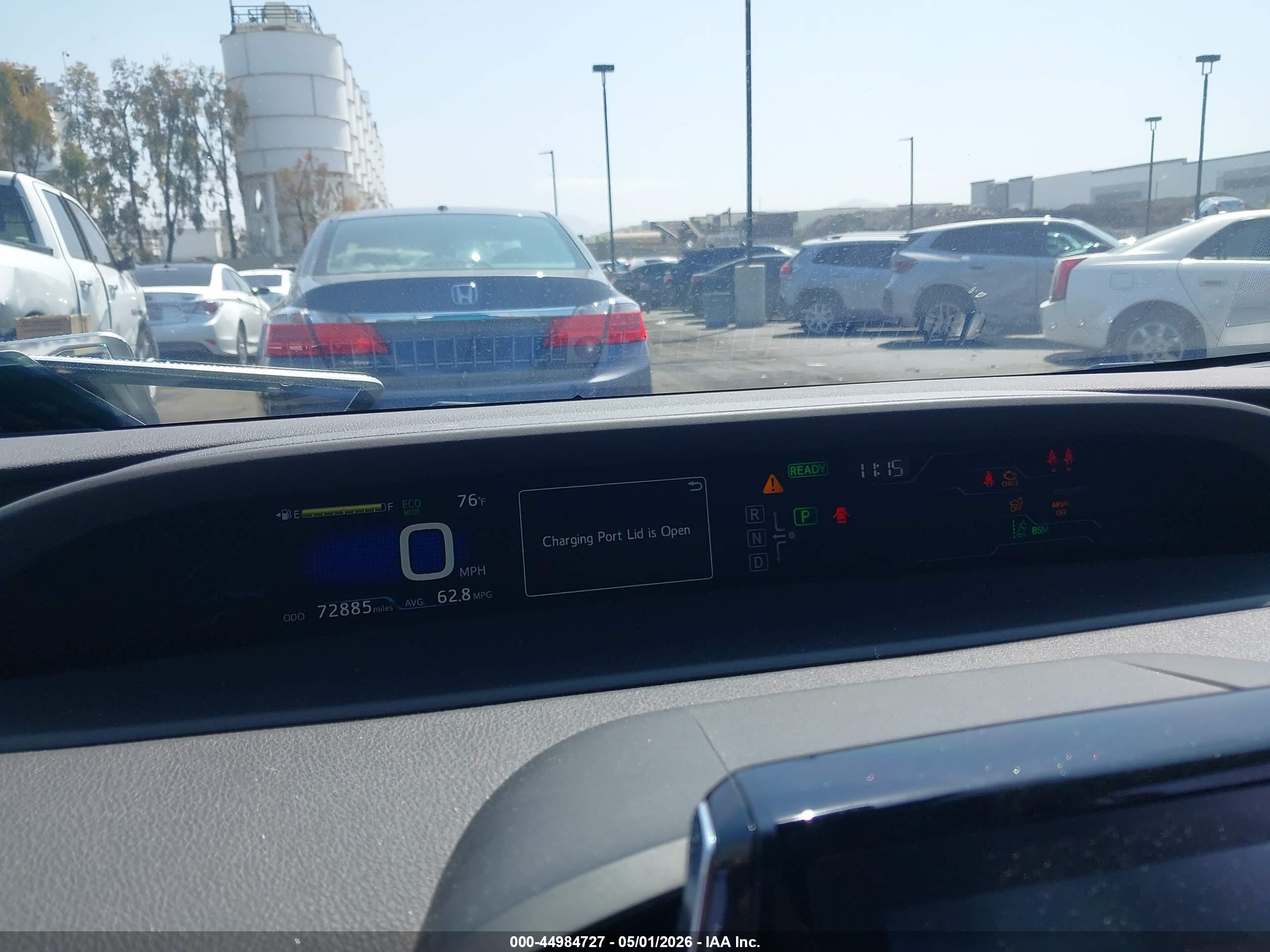 TOYOTA PRIUS image 7