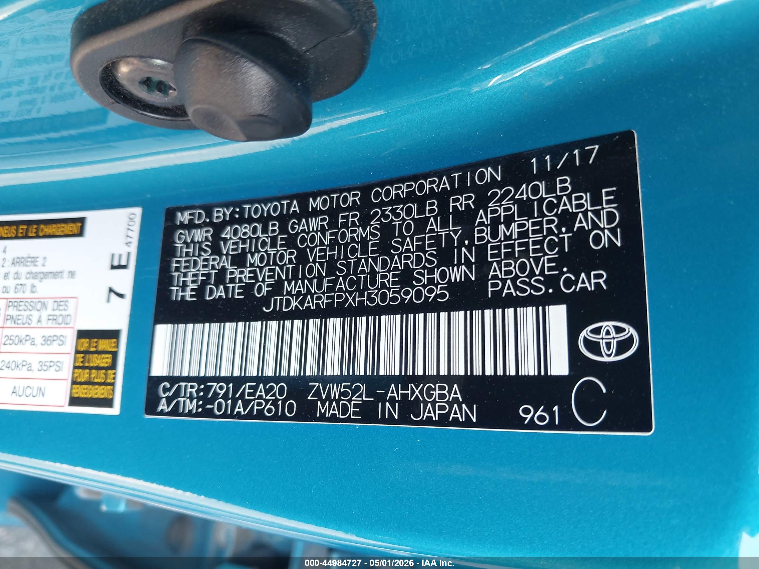 TOYOTA PRIUS image 9