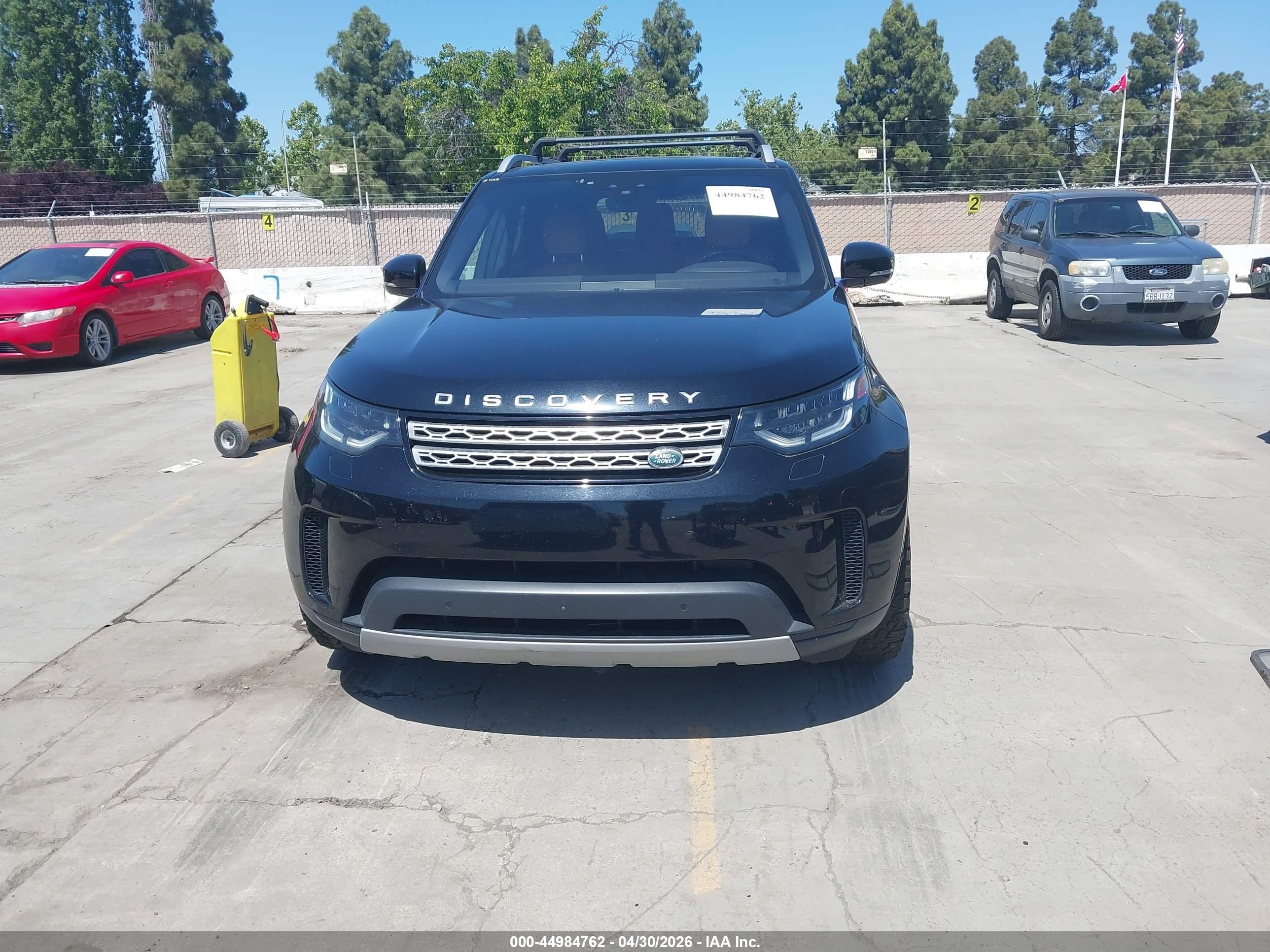 LAND ROVER image 6