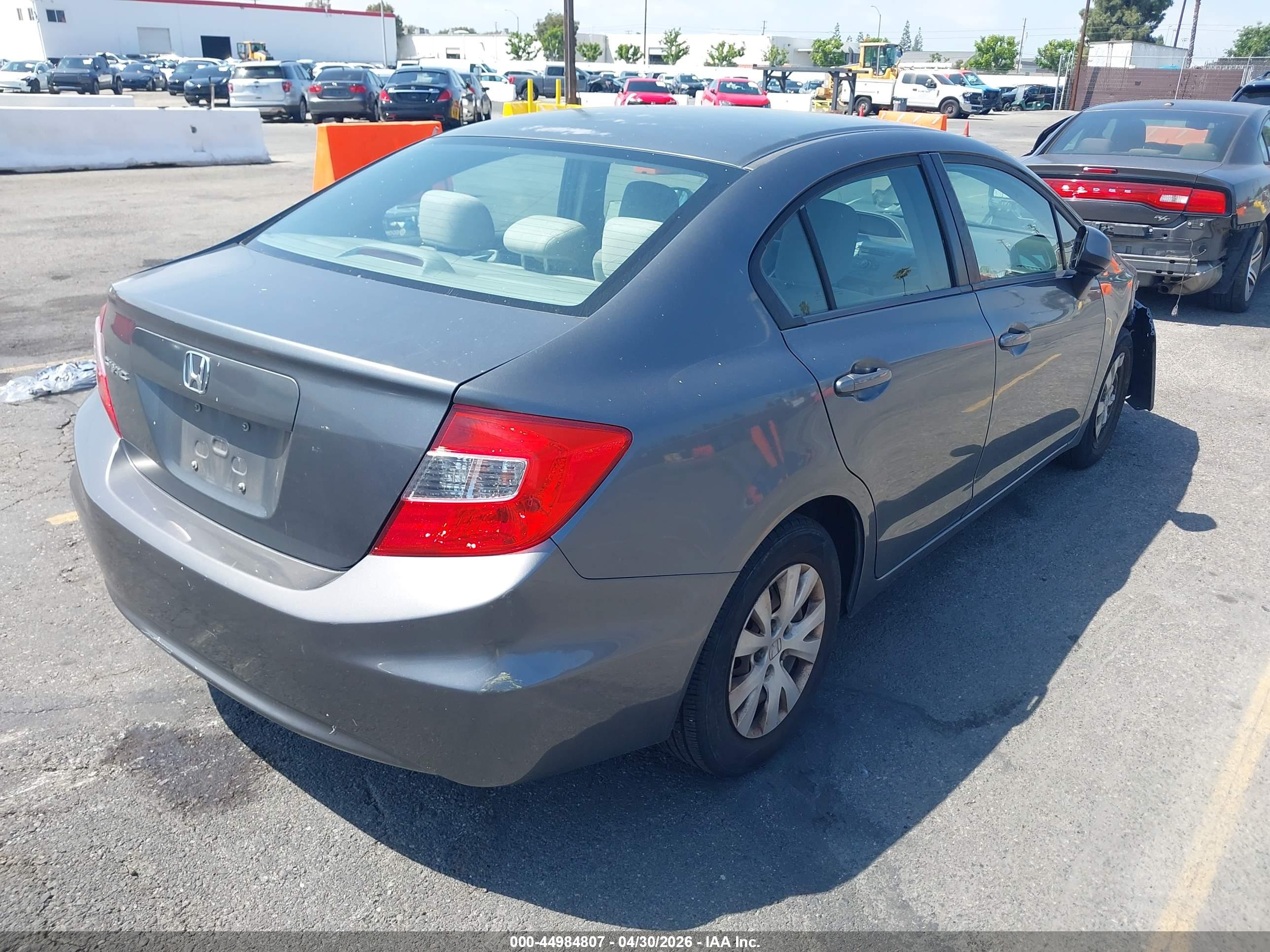 HONDA CIVIC image 4