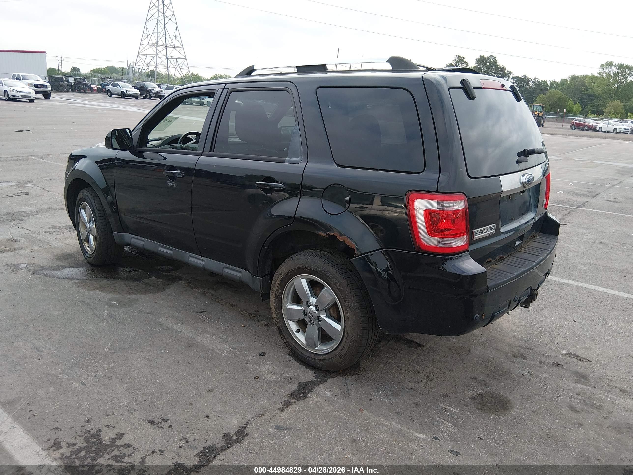 FORD ESCAPE image 3