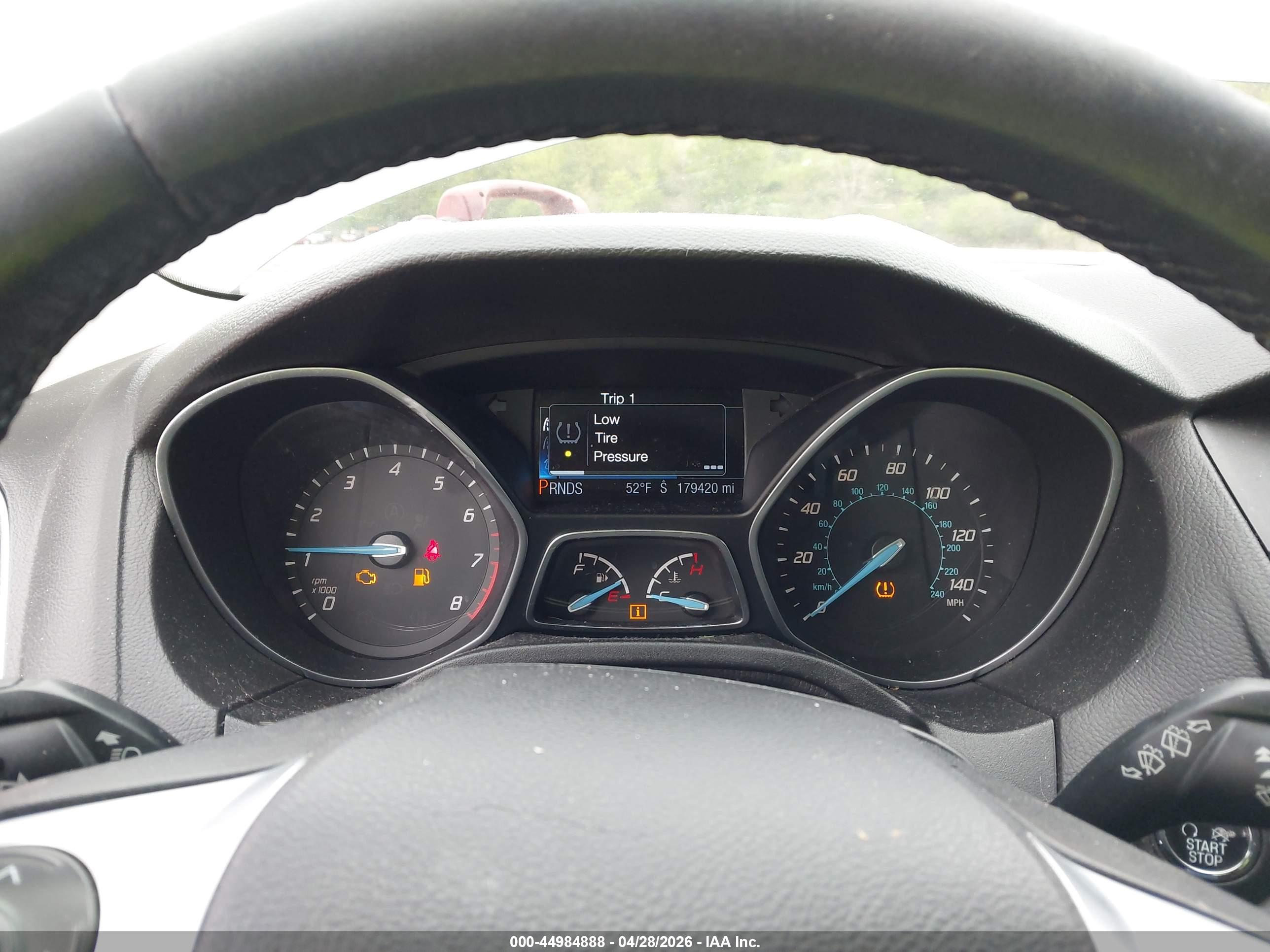 FORD FOCUS image 7