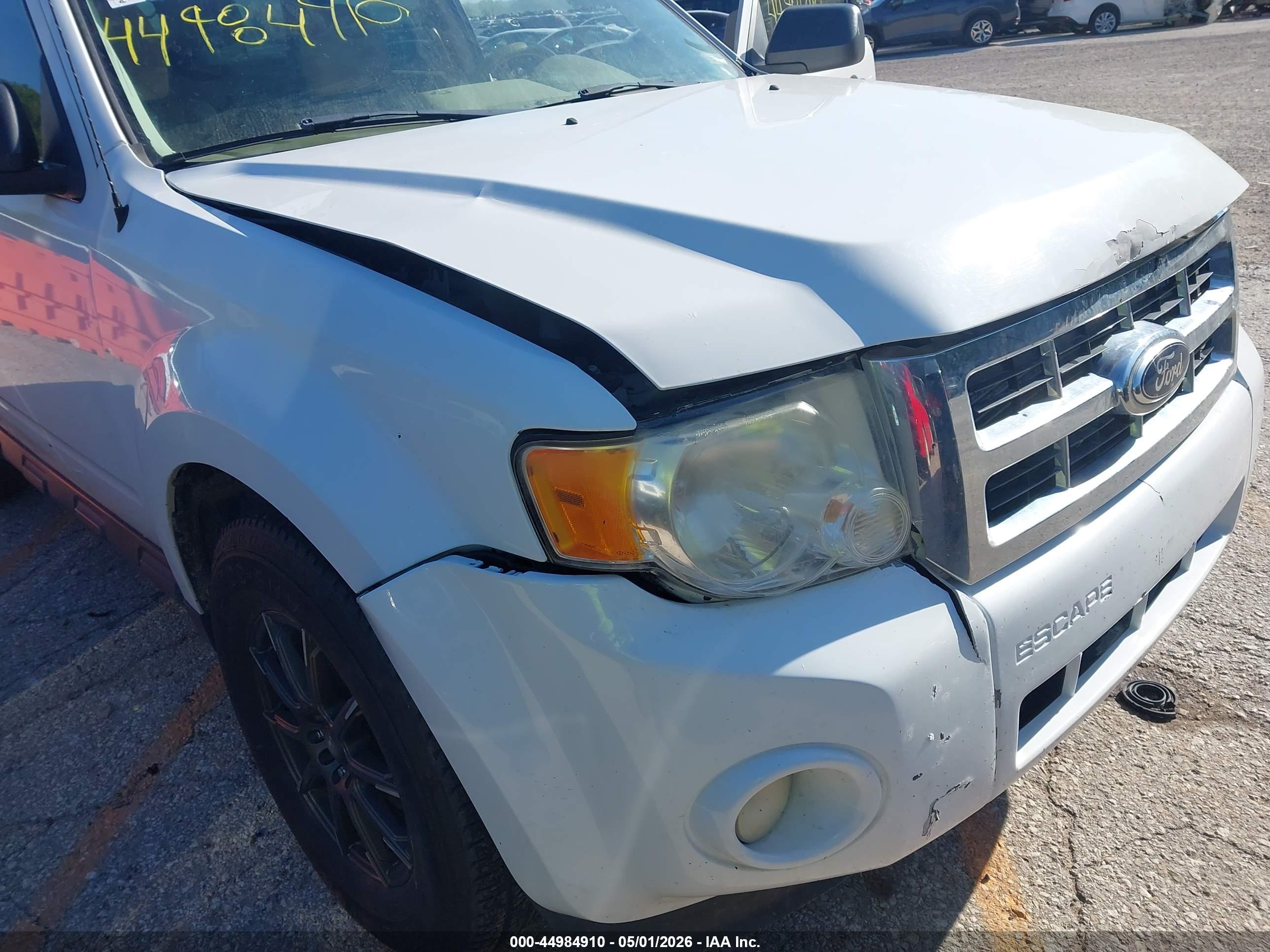 FORD ESCAPE image 6