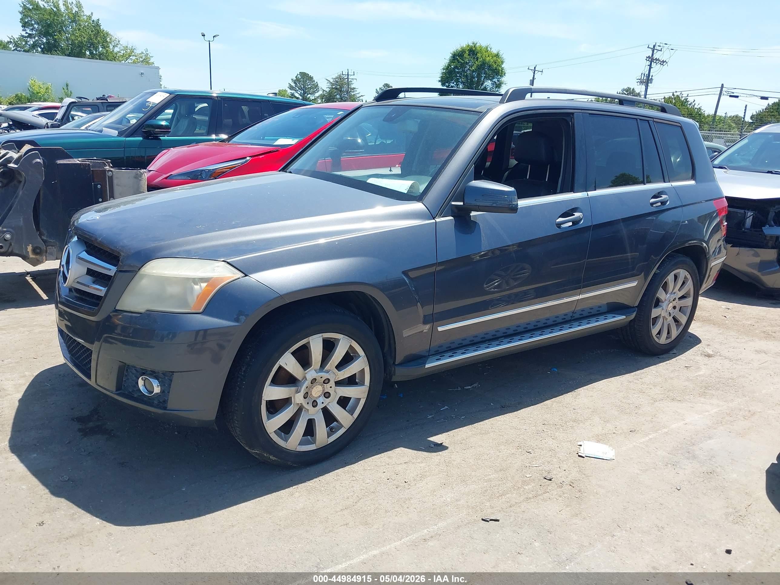 MERCEDES-BENZ GLK image 2