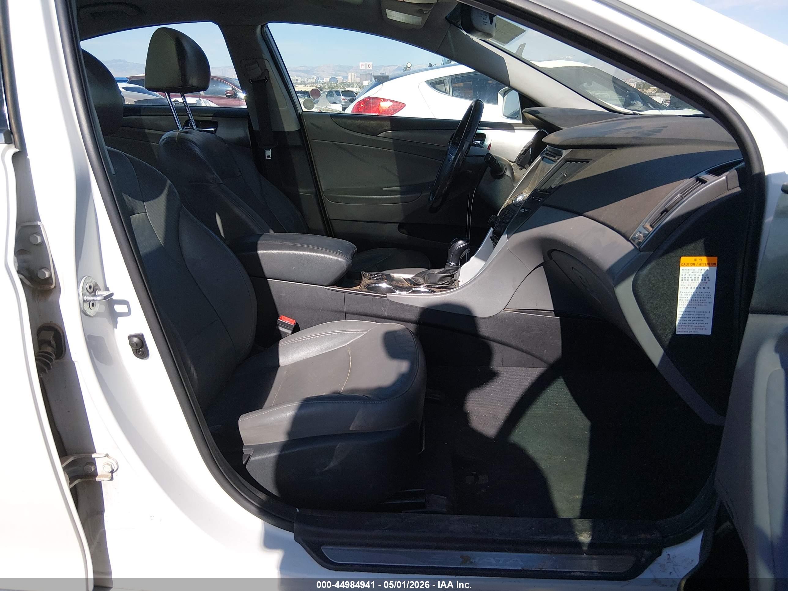 HYUNDAI SONATA image 5