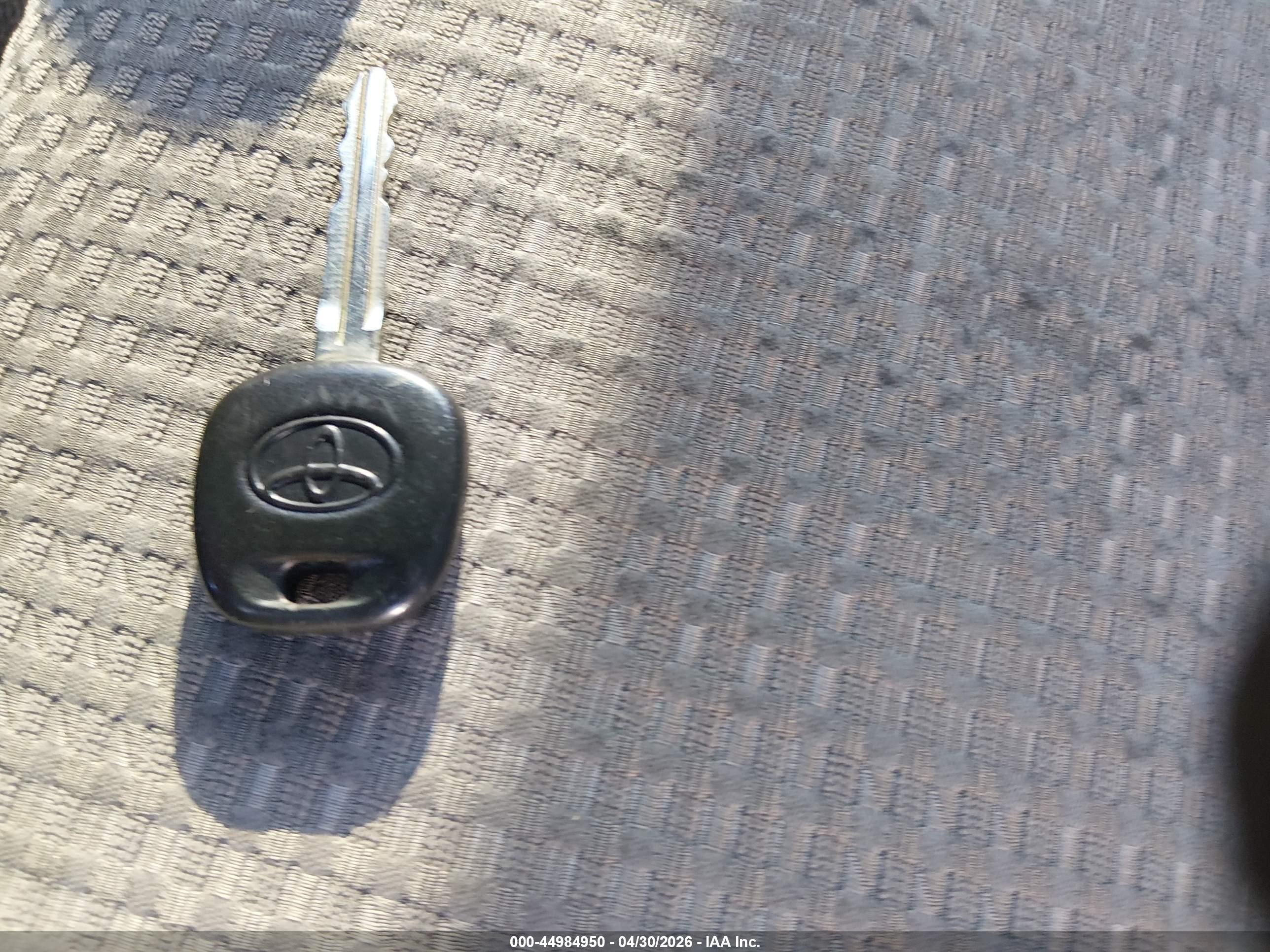 TOYOTA 4RUNNER image 11