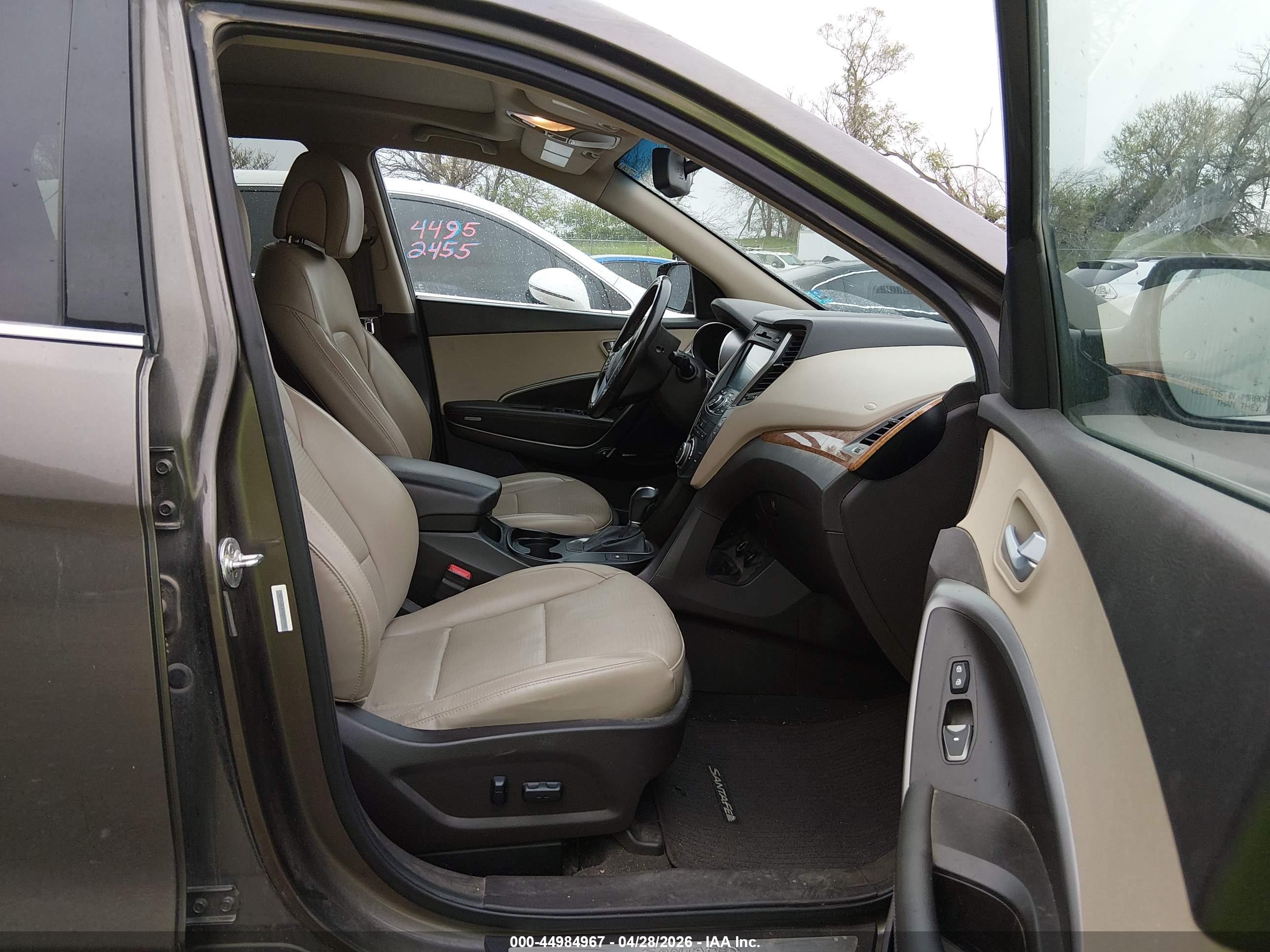 HYUNDAI SANTA image 5